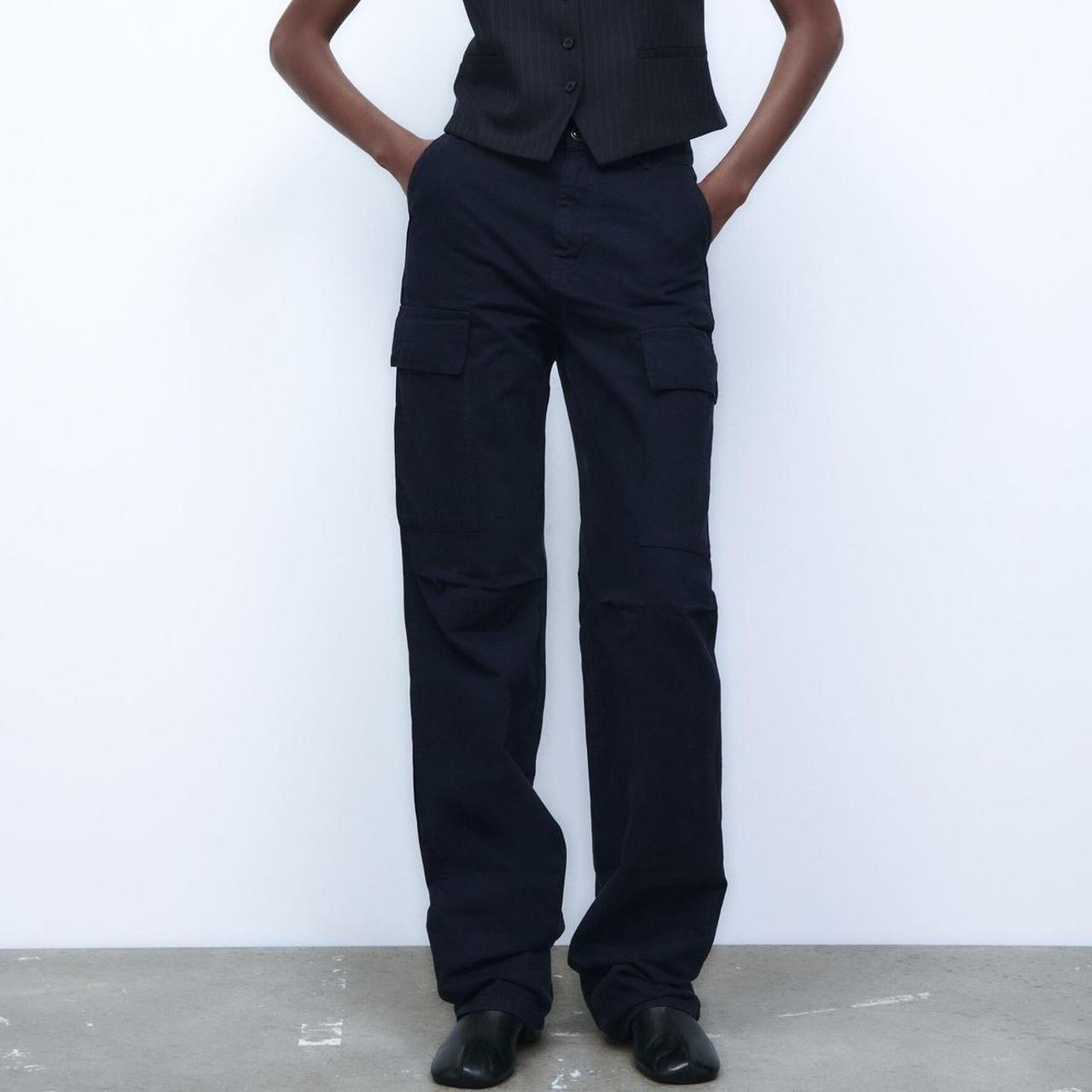 Zara Women's Navy Trousers Depop