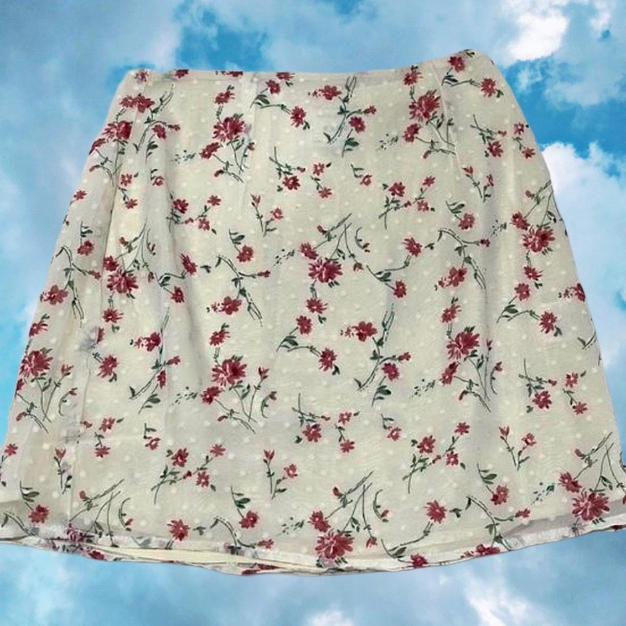 Product Image 1 - ✨NWT Sabo floral mini skirt
✨super