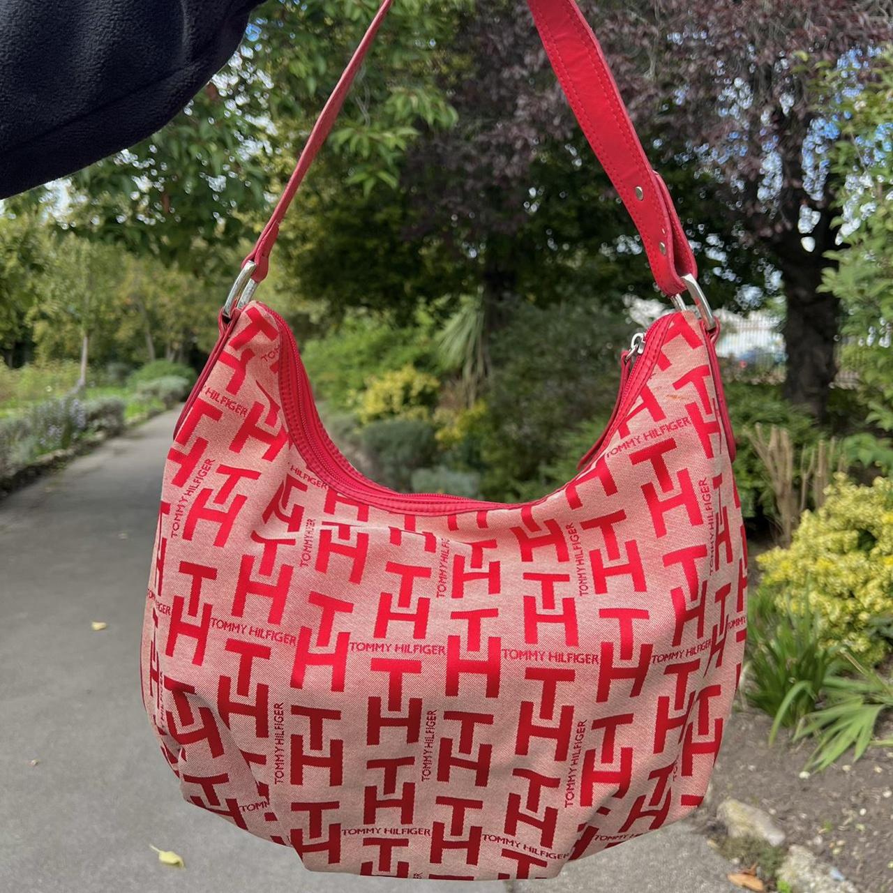 Tommy Hilfiger Women's Red and Cream Bag Depop