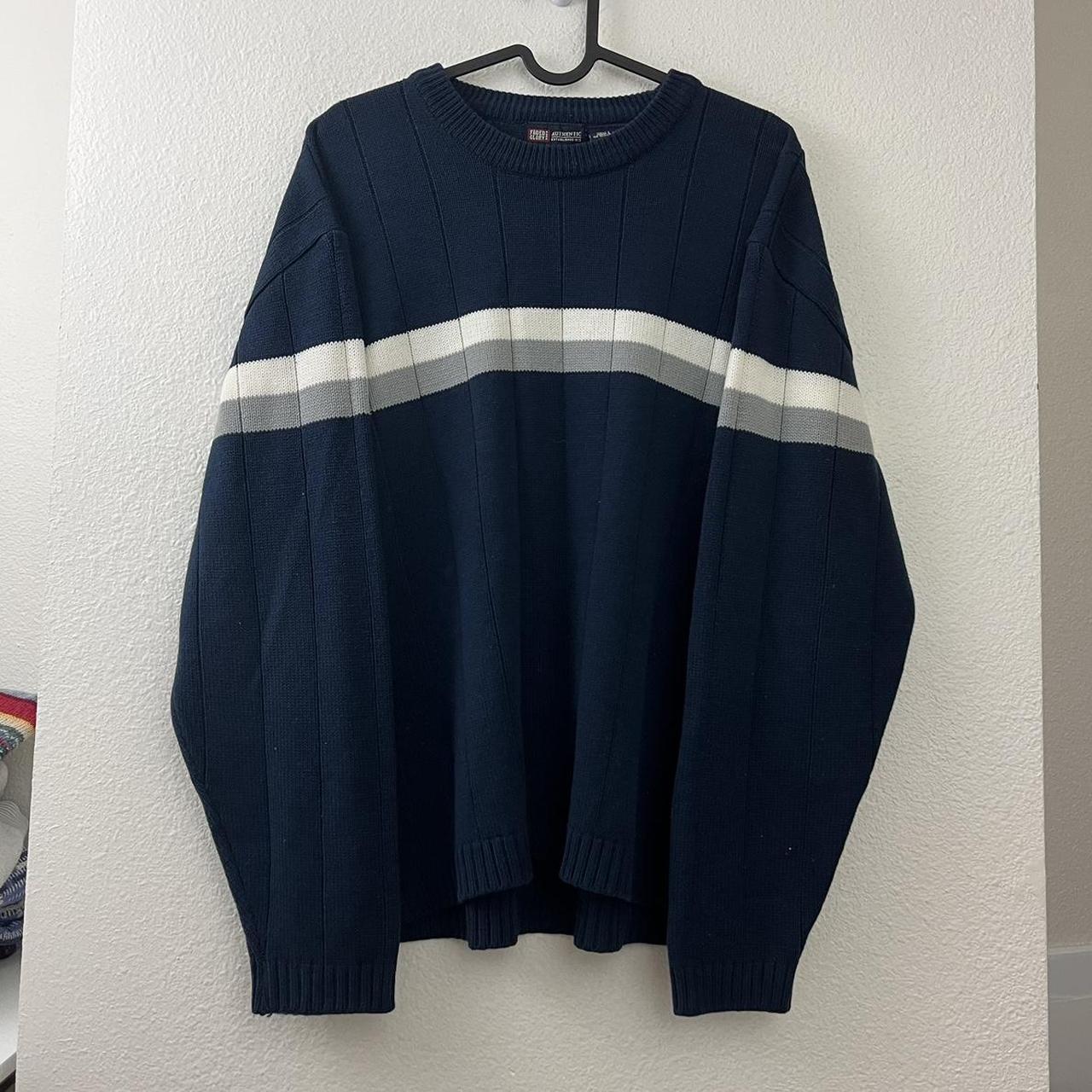 Faded Glory Men's Blue and Navy Jumper (3)