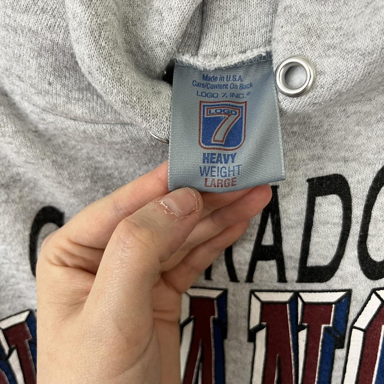 Avalanche Size M Full Zip Sweatshirt - This gray - Depop