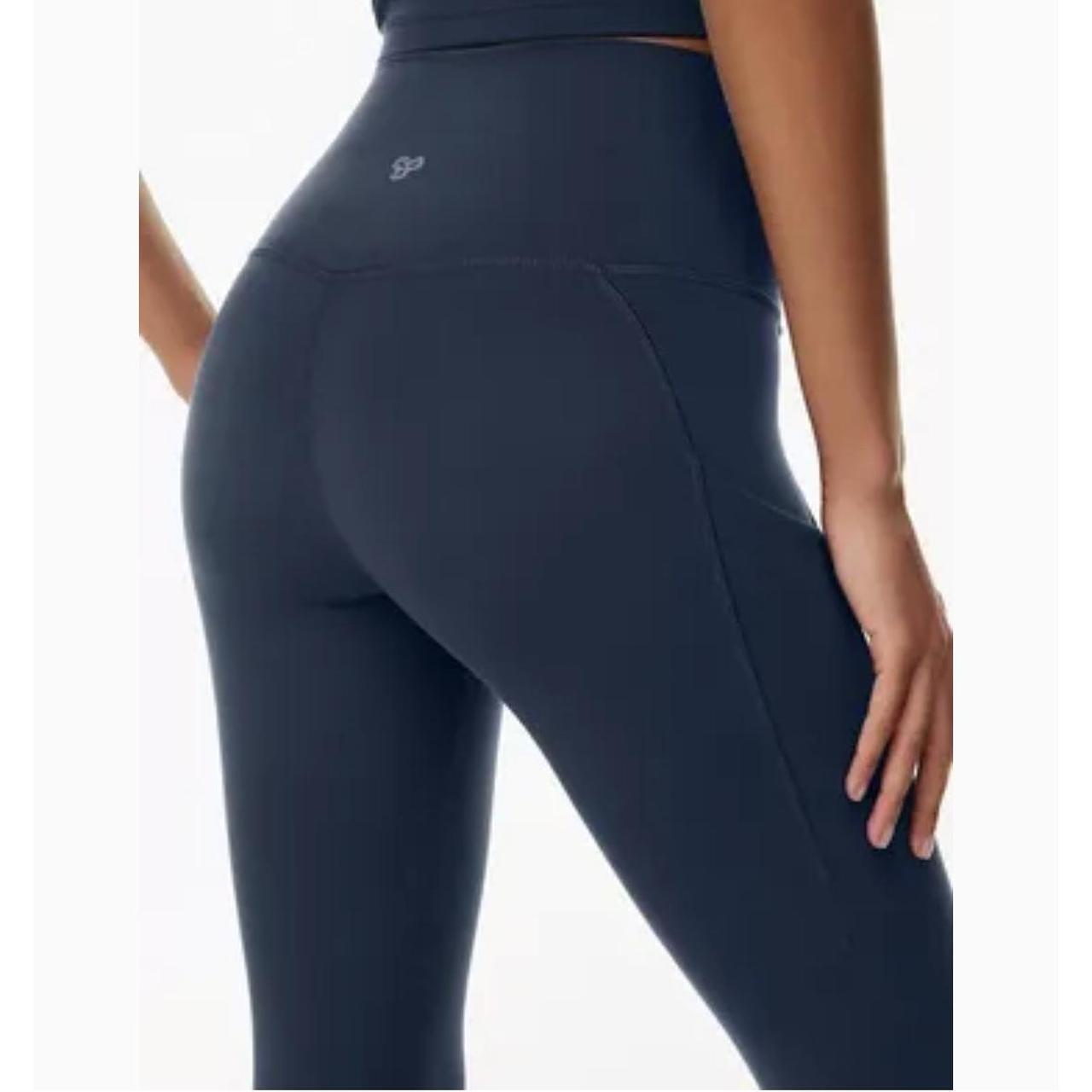 🔵Aritzia TNA BUTTER High rise Leggings with Depop