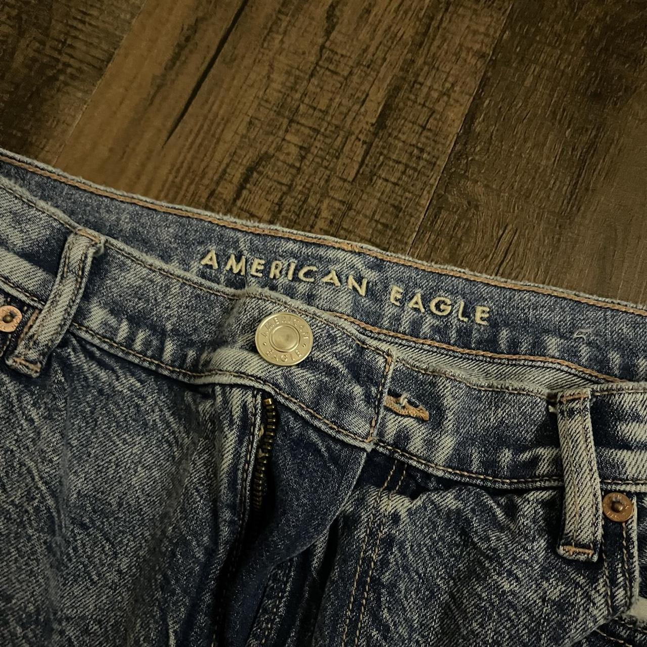american eagle denim ripped jeans only worn a few... - Depop