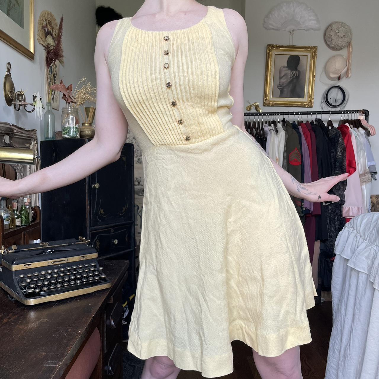 Vintage 1960s SEARS 'perma-press' Yellow Accordion Pleated Babydoll Dress,  Size 27-32 Lbs -  Canada