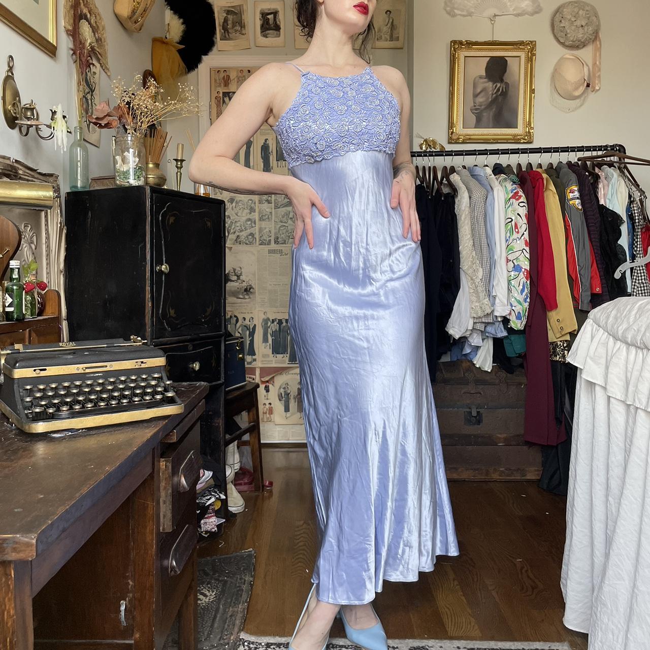 Aesthetic 90s Prom Fashion Vintage 90s Prom Gown • Periwinkle Lilac