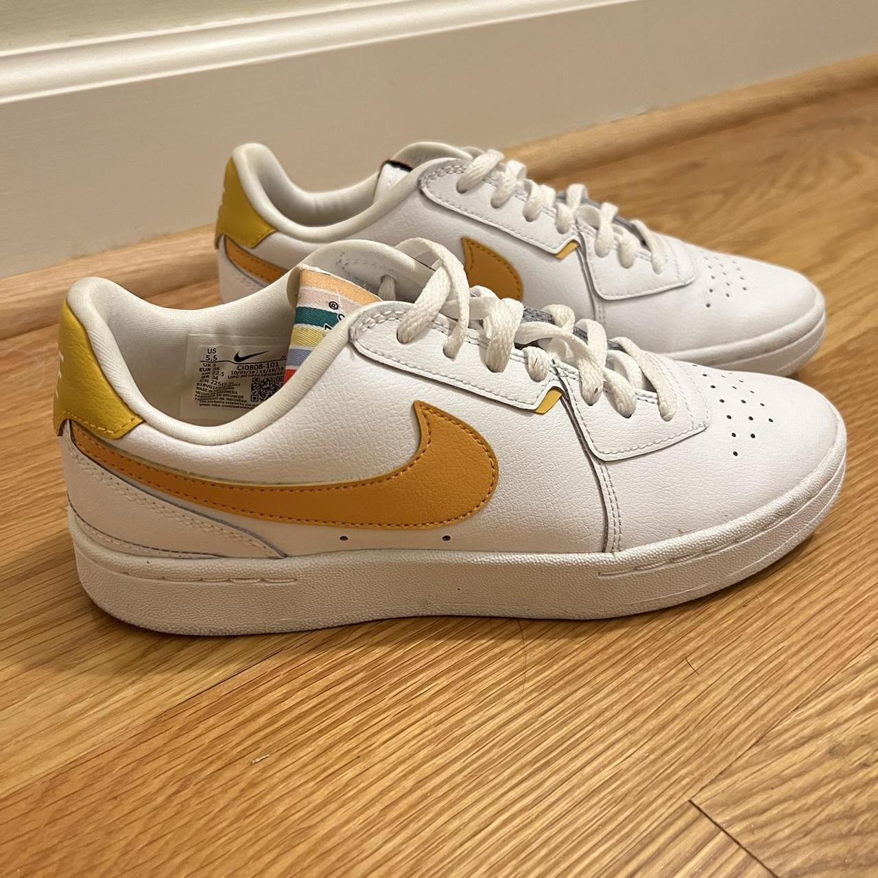 nikecourt blanc