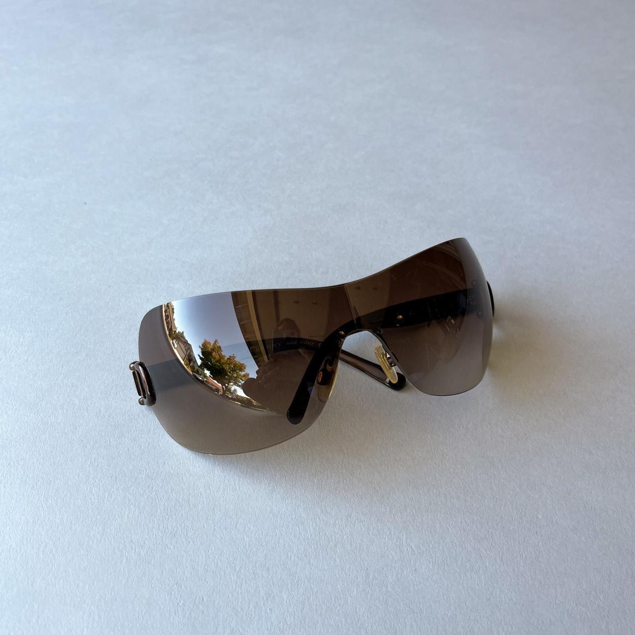 burberry female sunglasses