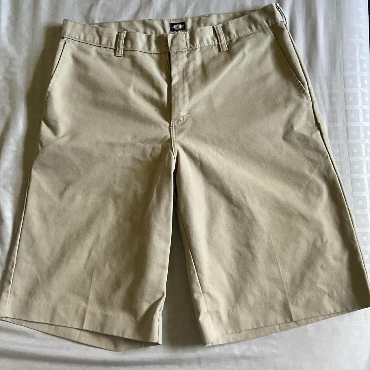item listed by lordhandmedown