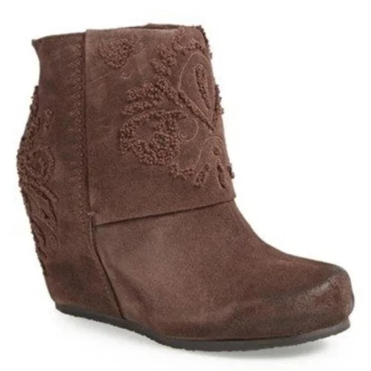 Otbt on sale wedge booties