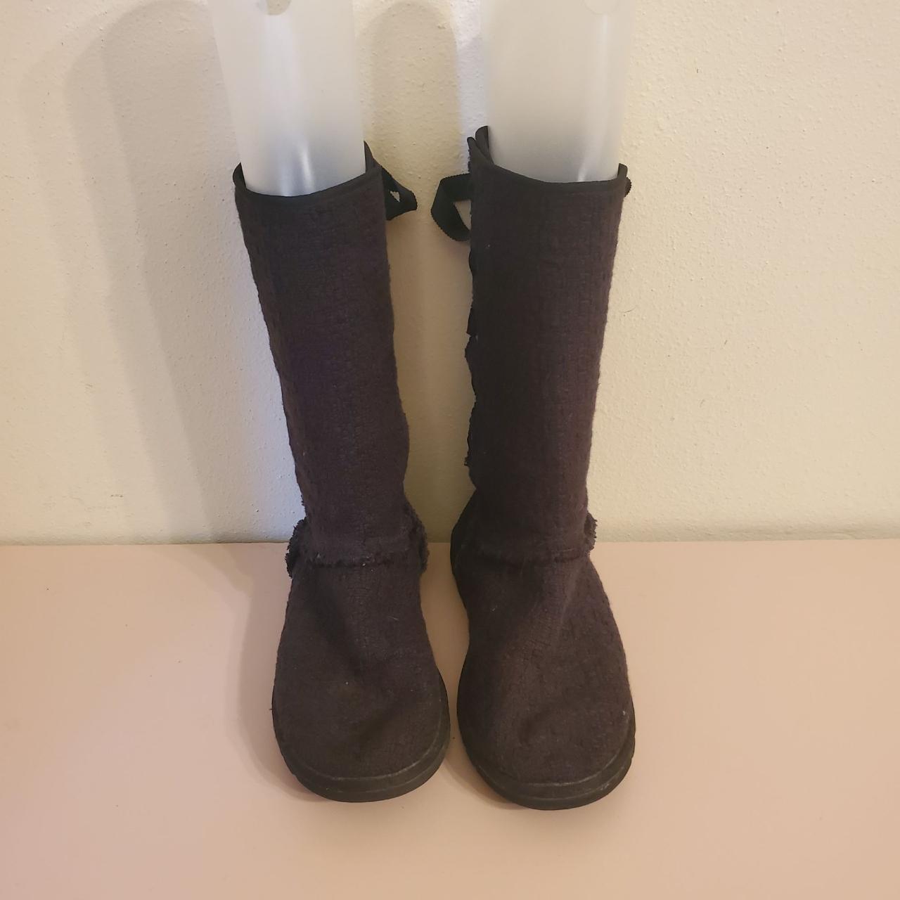 Ugg black best sale sweater boots