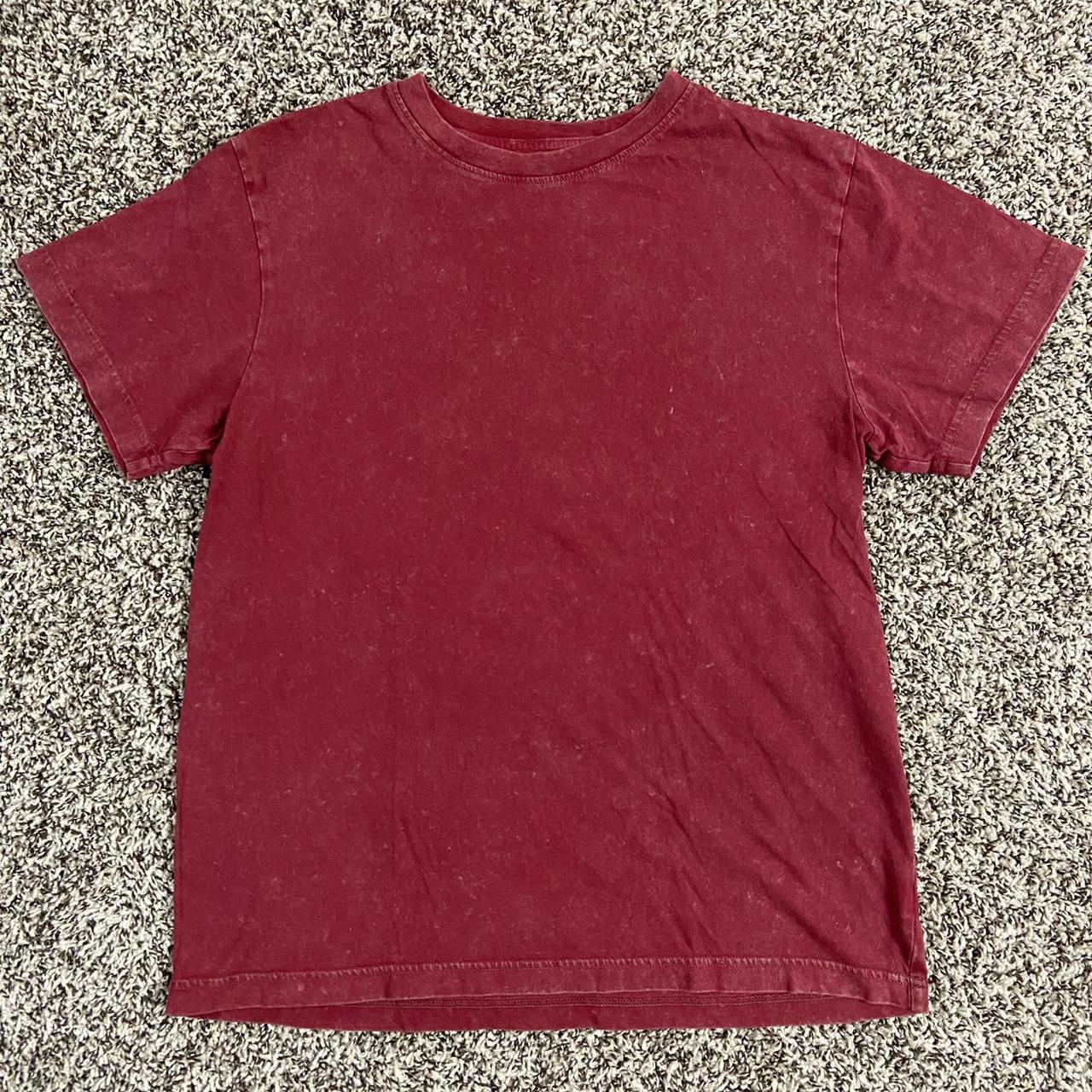 university red t shirt