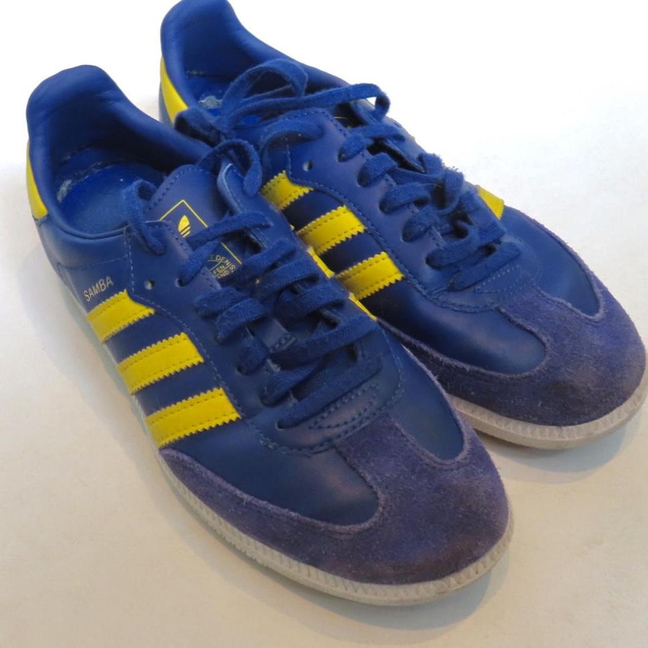 blue and yellow sambas