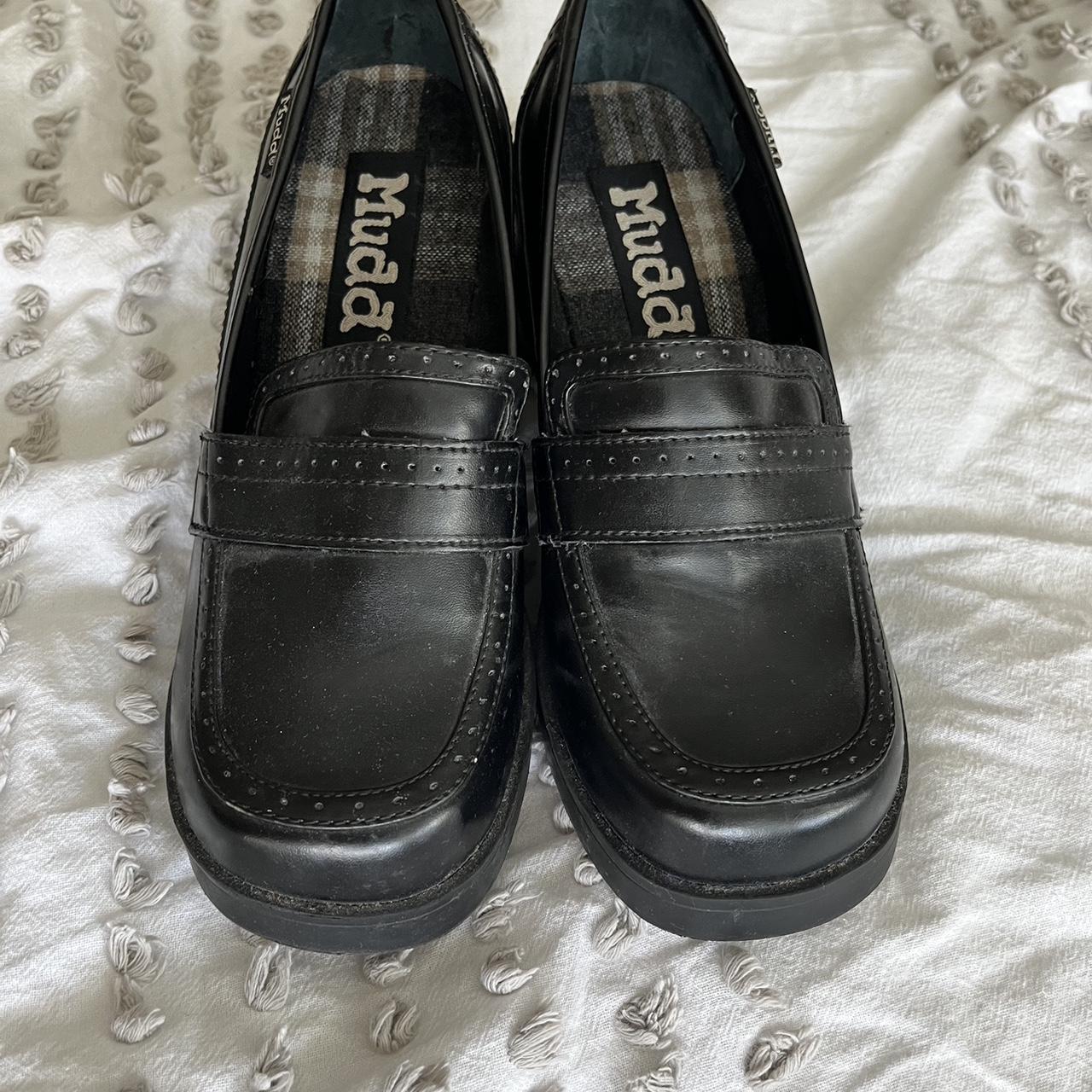 Women's Black Loafers | Depop