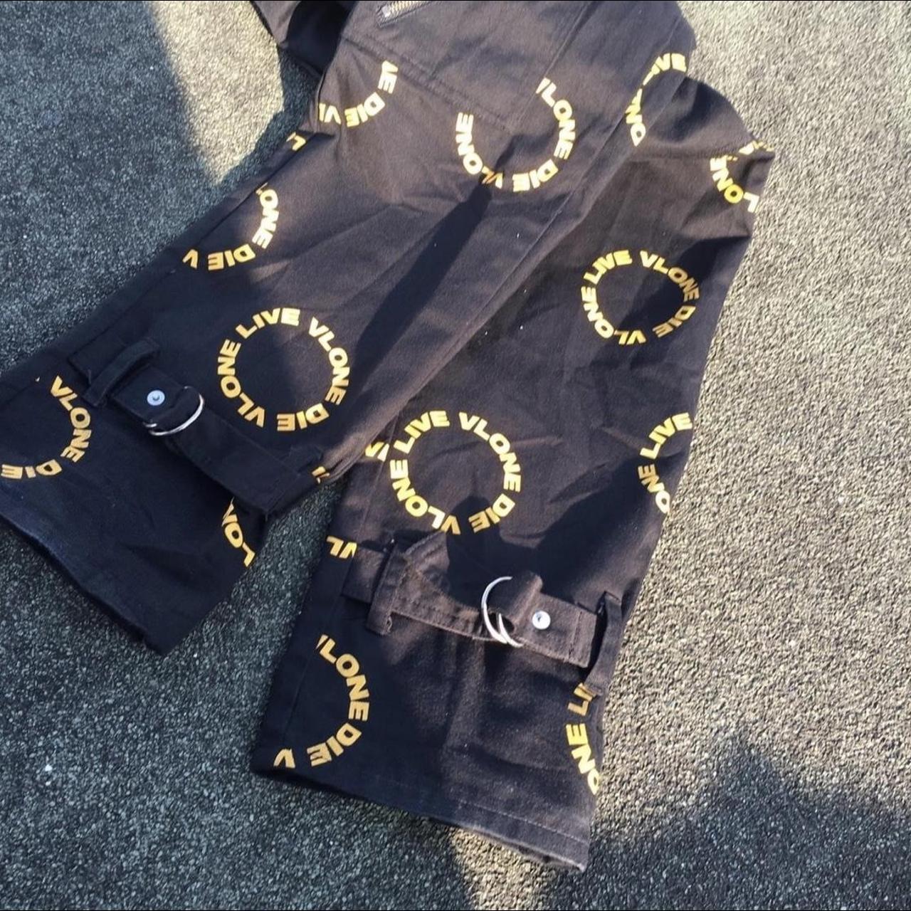 Vlone circle outlet pants