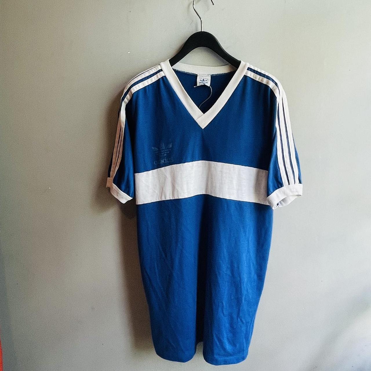★残り僅か★【ADIDAS ORIGINALS】◆V-NECK TSHIRT◆正規品◆ Adidas Original 3-Stripes V-Neck Slim Tee