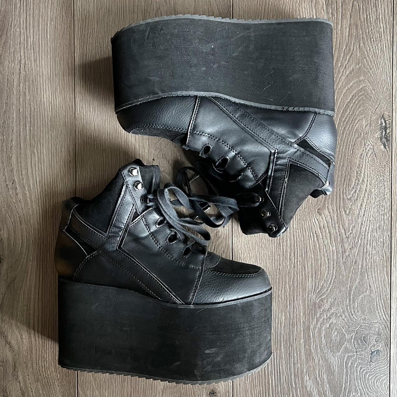 item listed by barbieeghoul