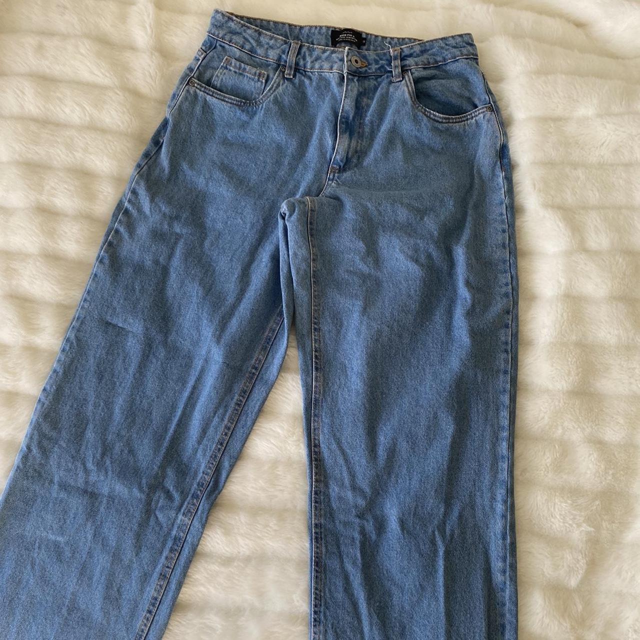 Low rise baggy skater jeans 👁‍🗨 fits well on sizes... - Depop