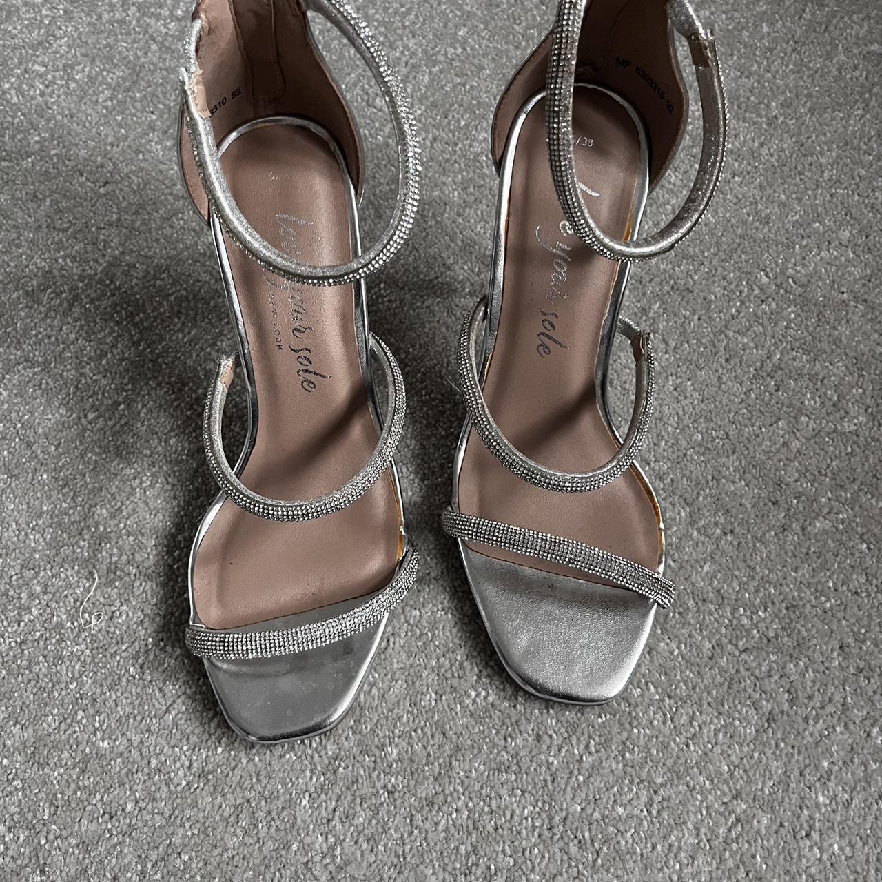 New look silver glitter heels Good condition - Depop