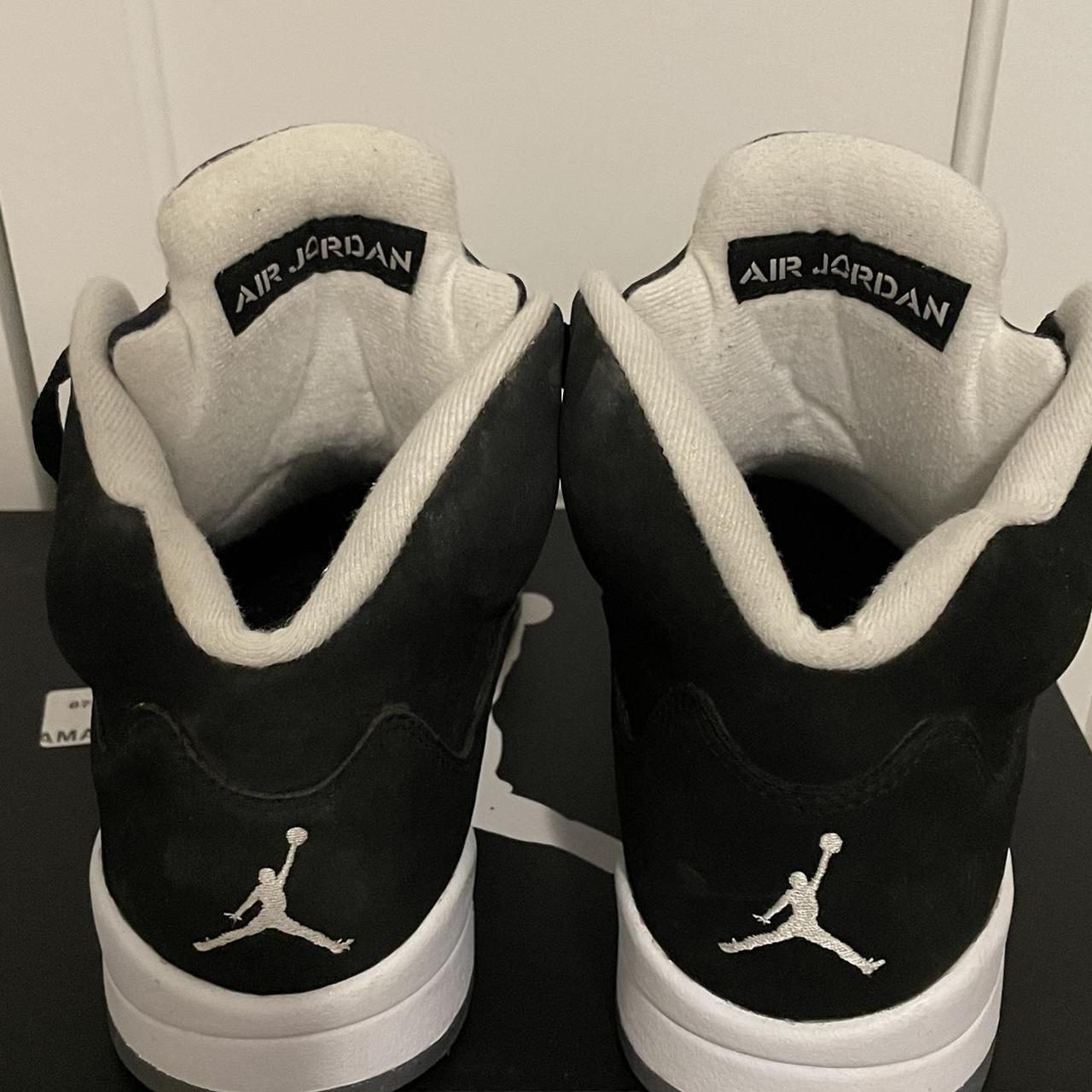 mens jordans black and white