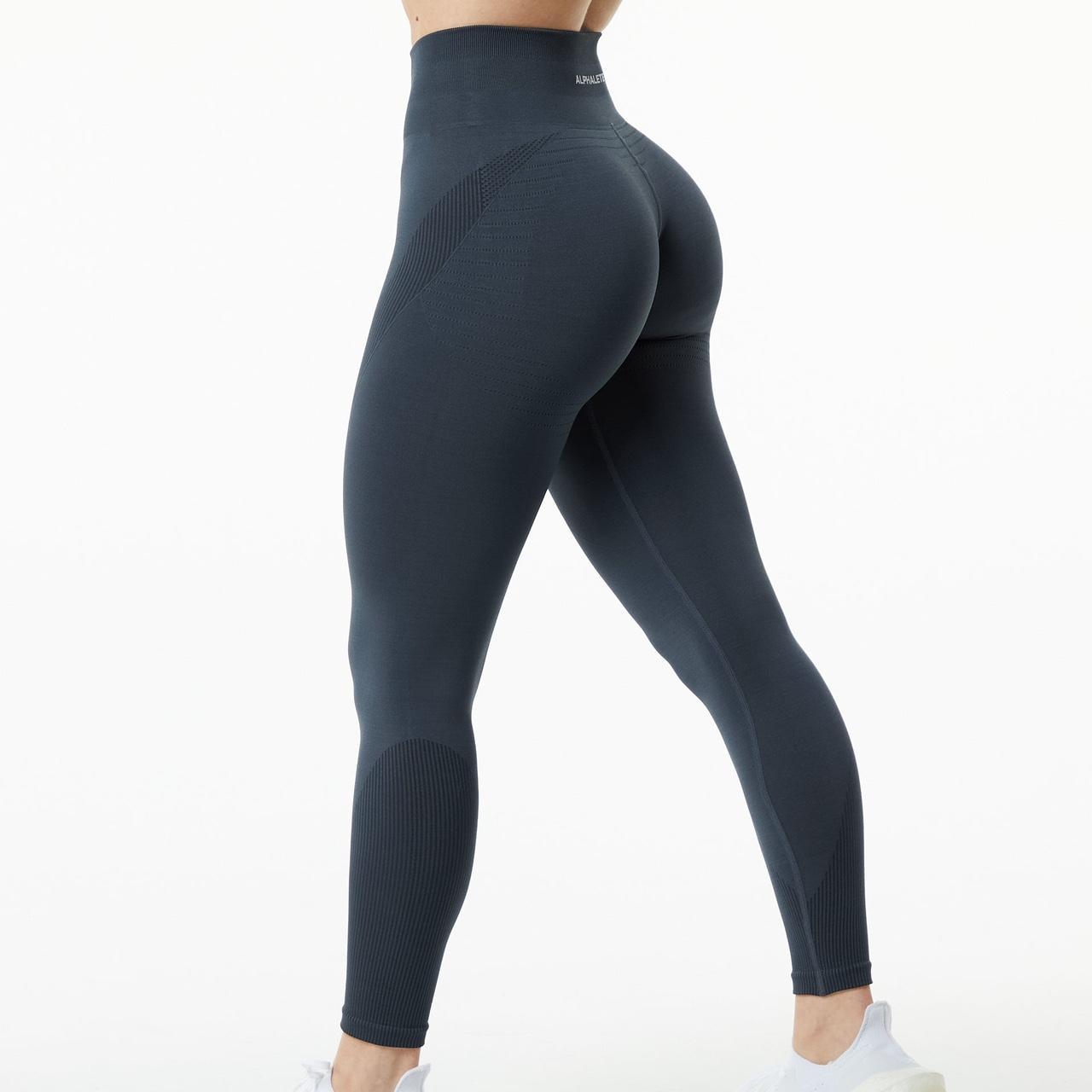 BRAND NEW Alphalete Ozone Leggings Carbon size... Depop