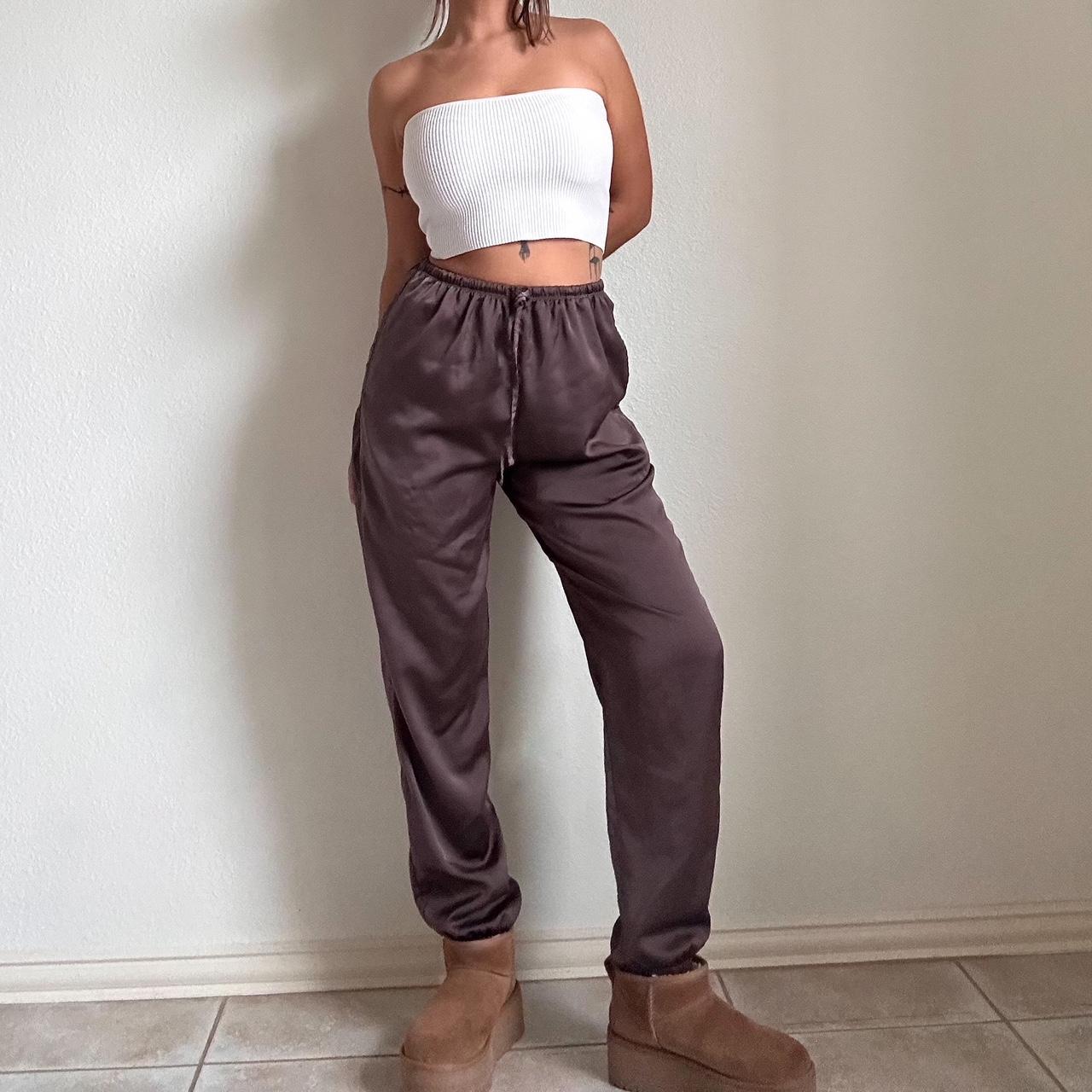 brown silk jogger pants 🐻 waist 26-27 inches, hip - Depop