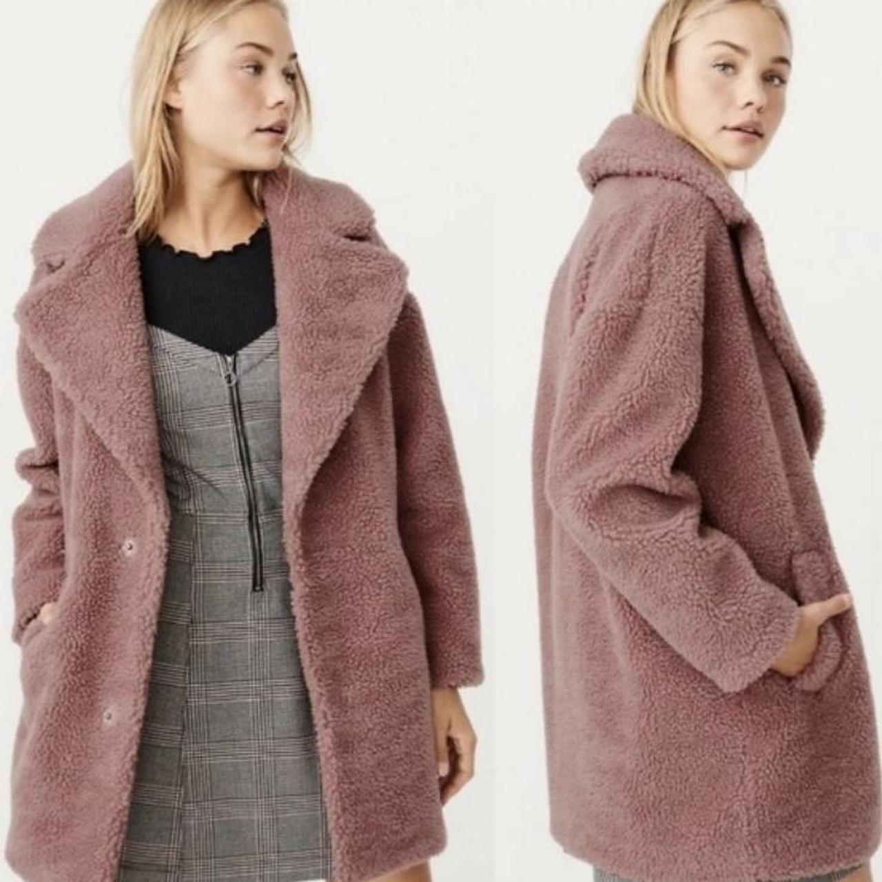 Abercrombie & Fitch Women's Pink Coat | Depop