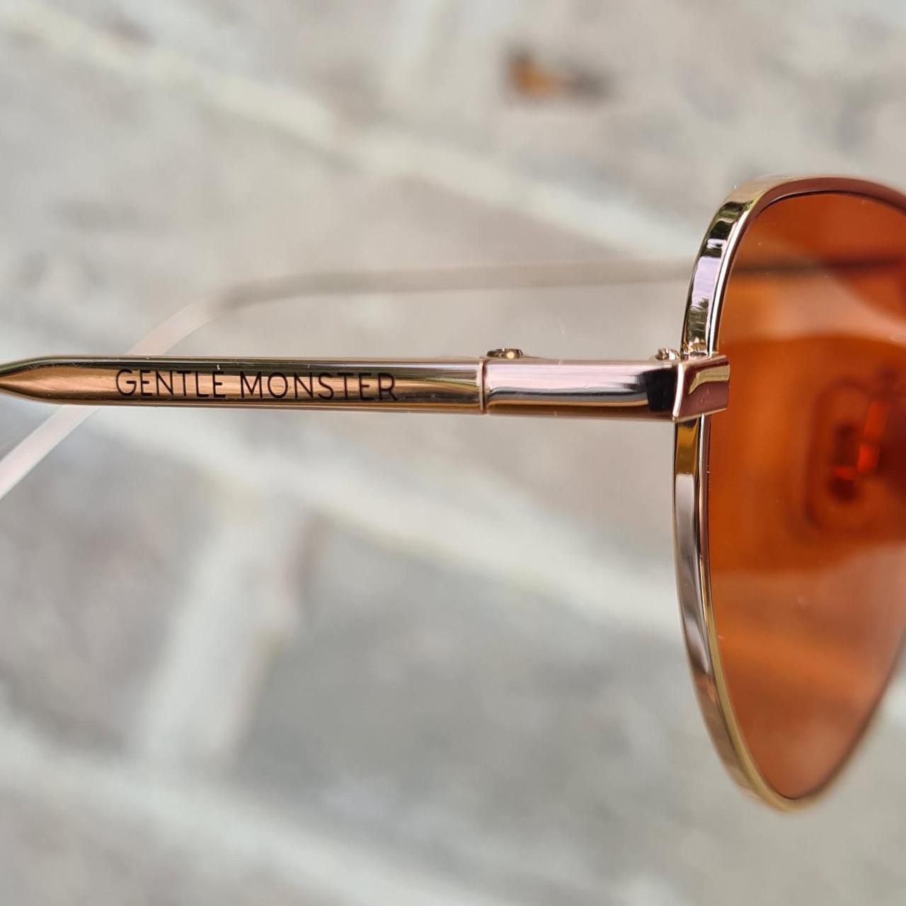 ファッション通販 安い Gentle Monster Chakra 032 cat-eye sunglasses. Gold | Depop 小物