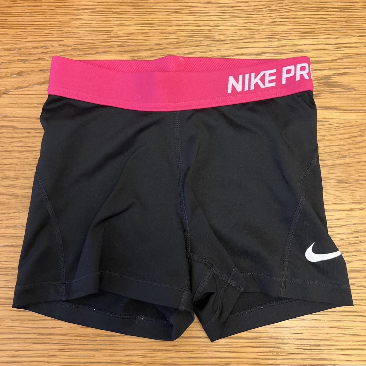 nike biker shorts pink