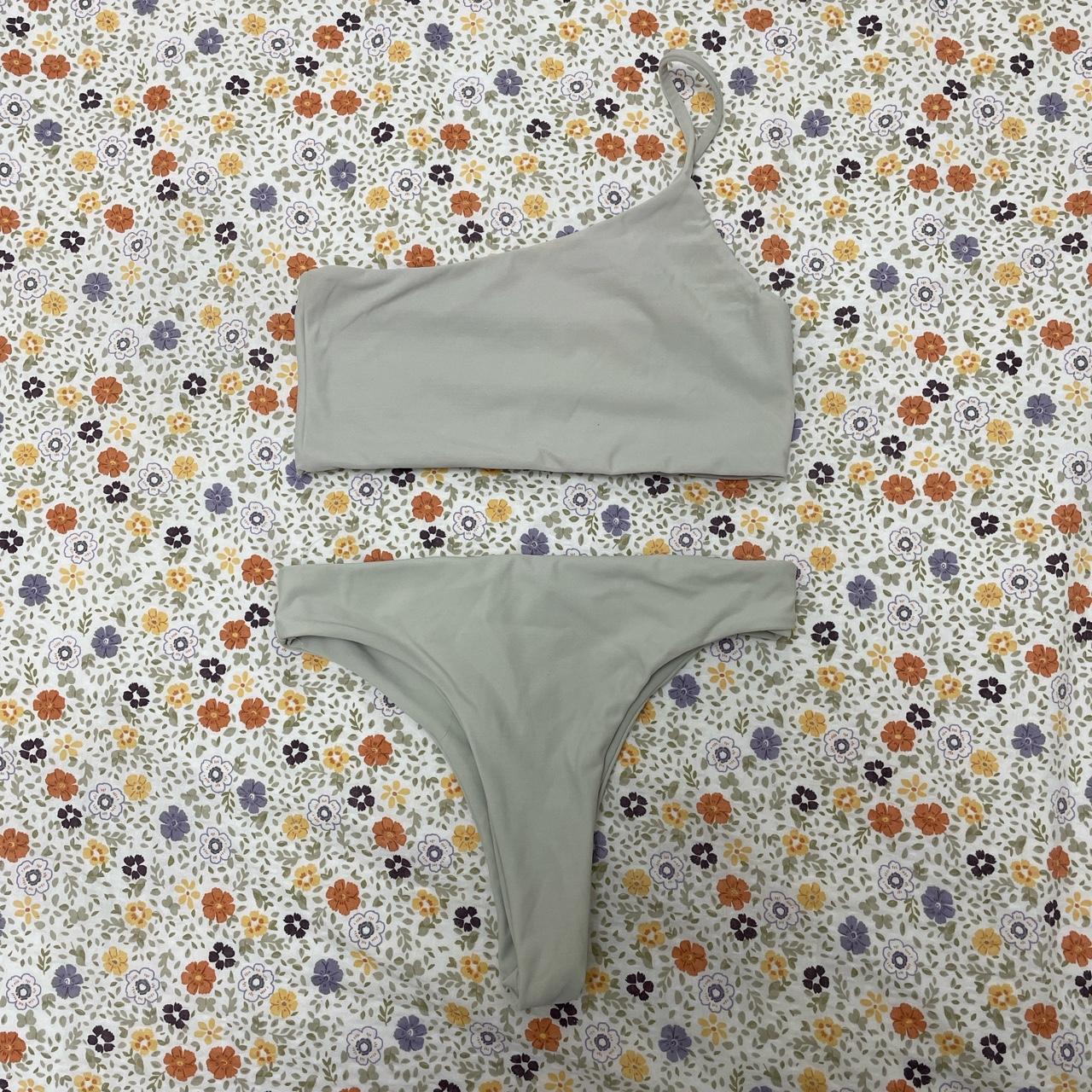 Brandy Melville bikini set Would suit a size xs,... Depop