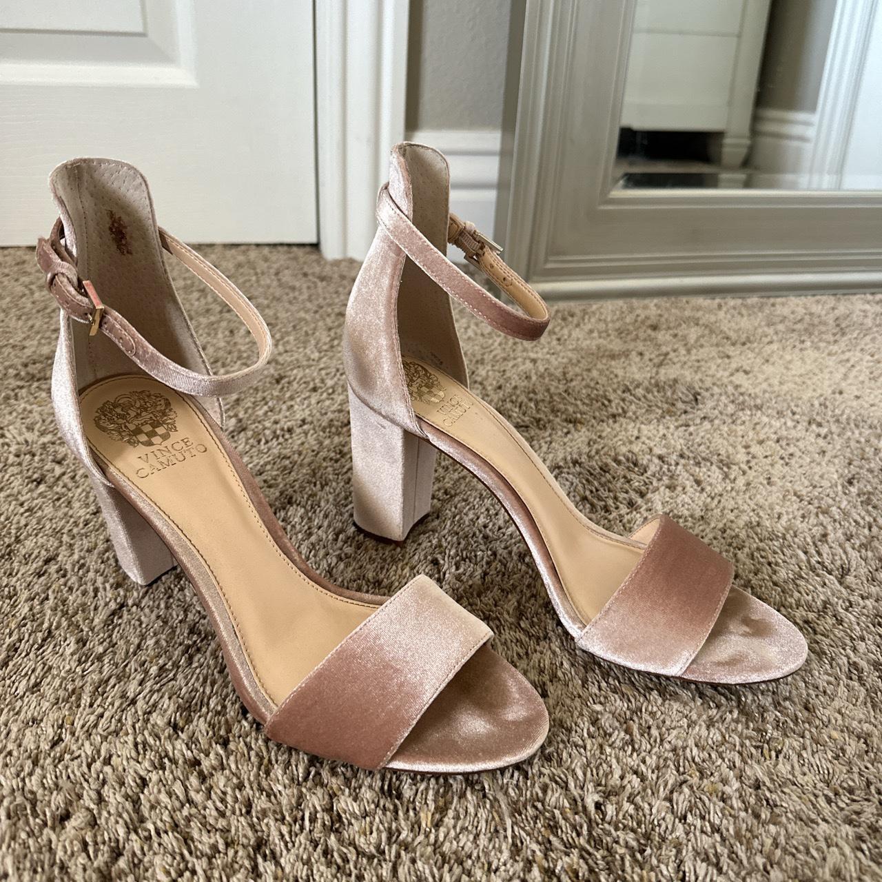 Vince camuto pink discount heels