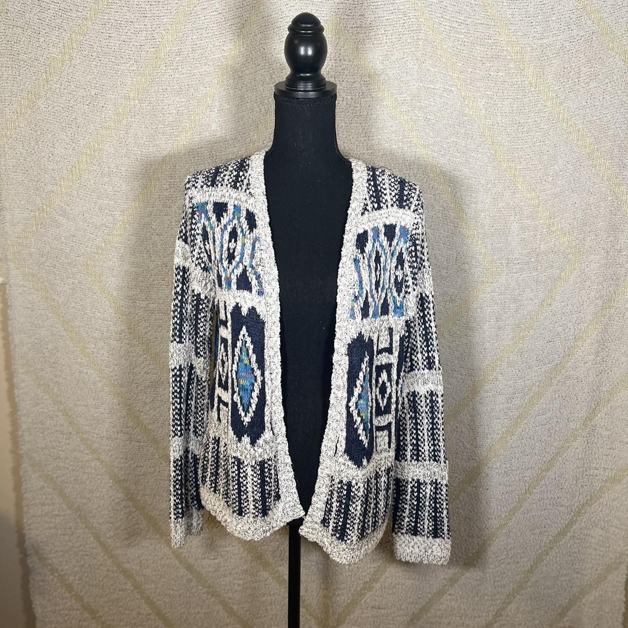 Belk Women's Cardigan Depop