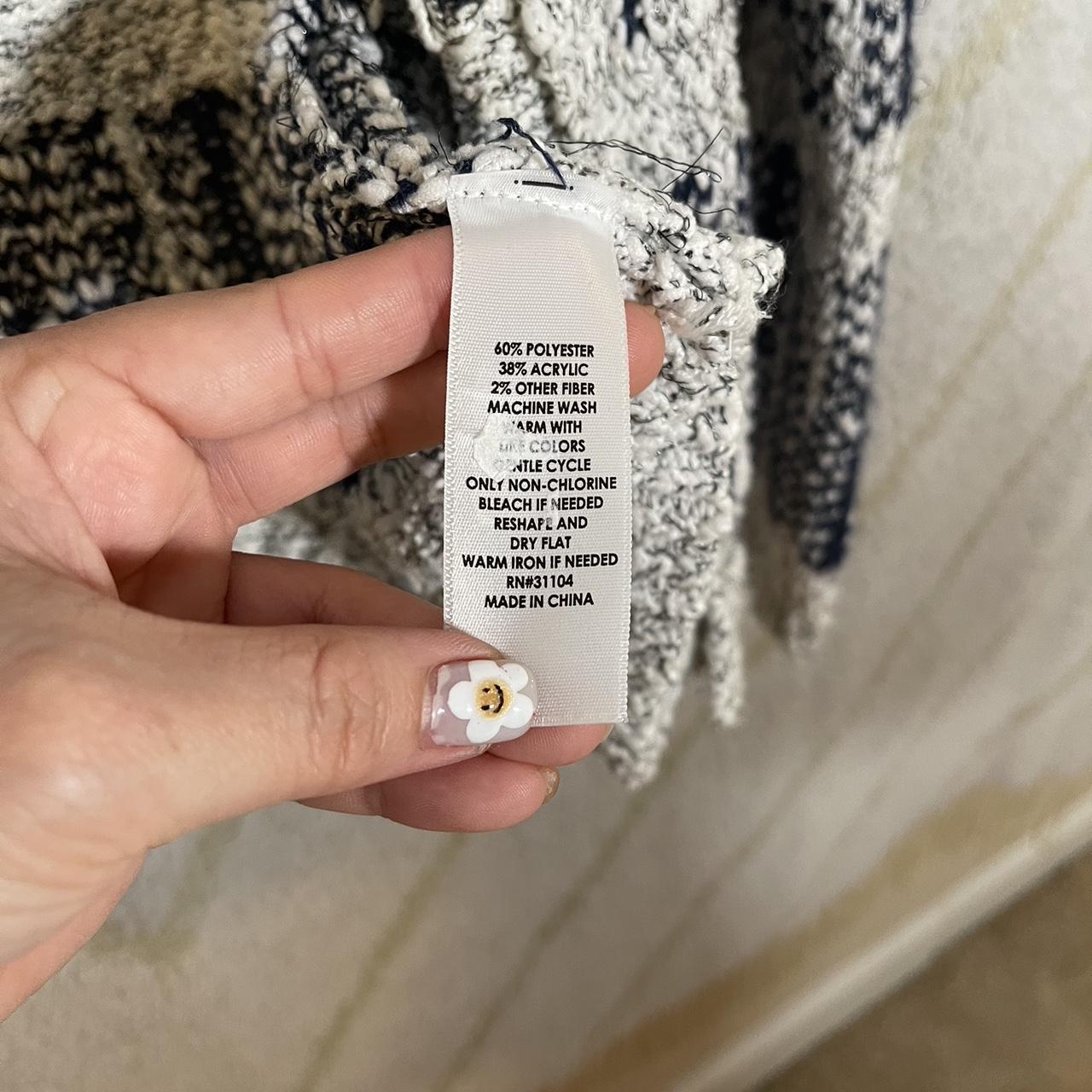 Belk Women's Cardigan Depop