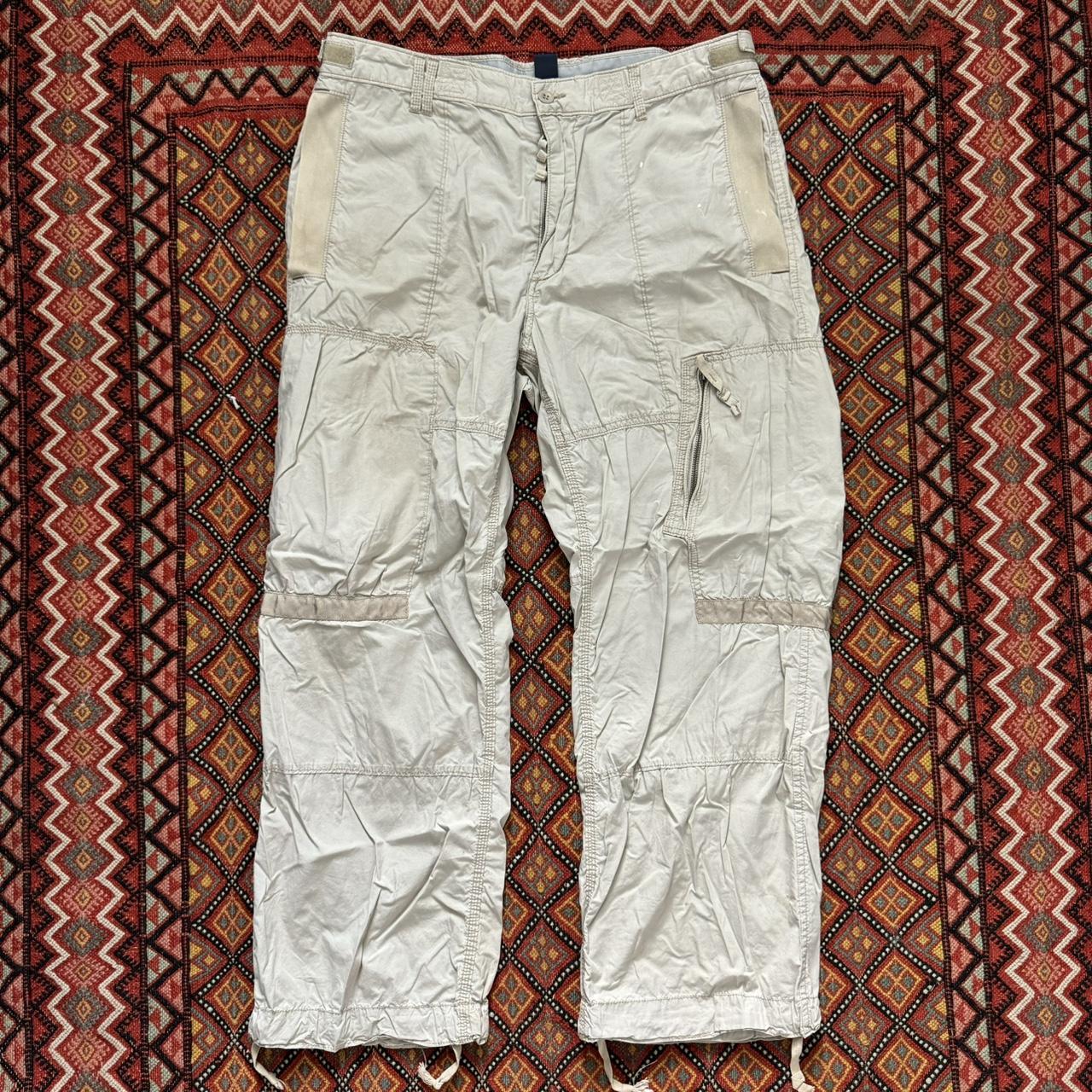 13 Best Parachute Pants — Top Y2K Parachute Pants for Women
