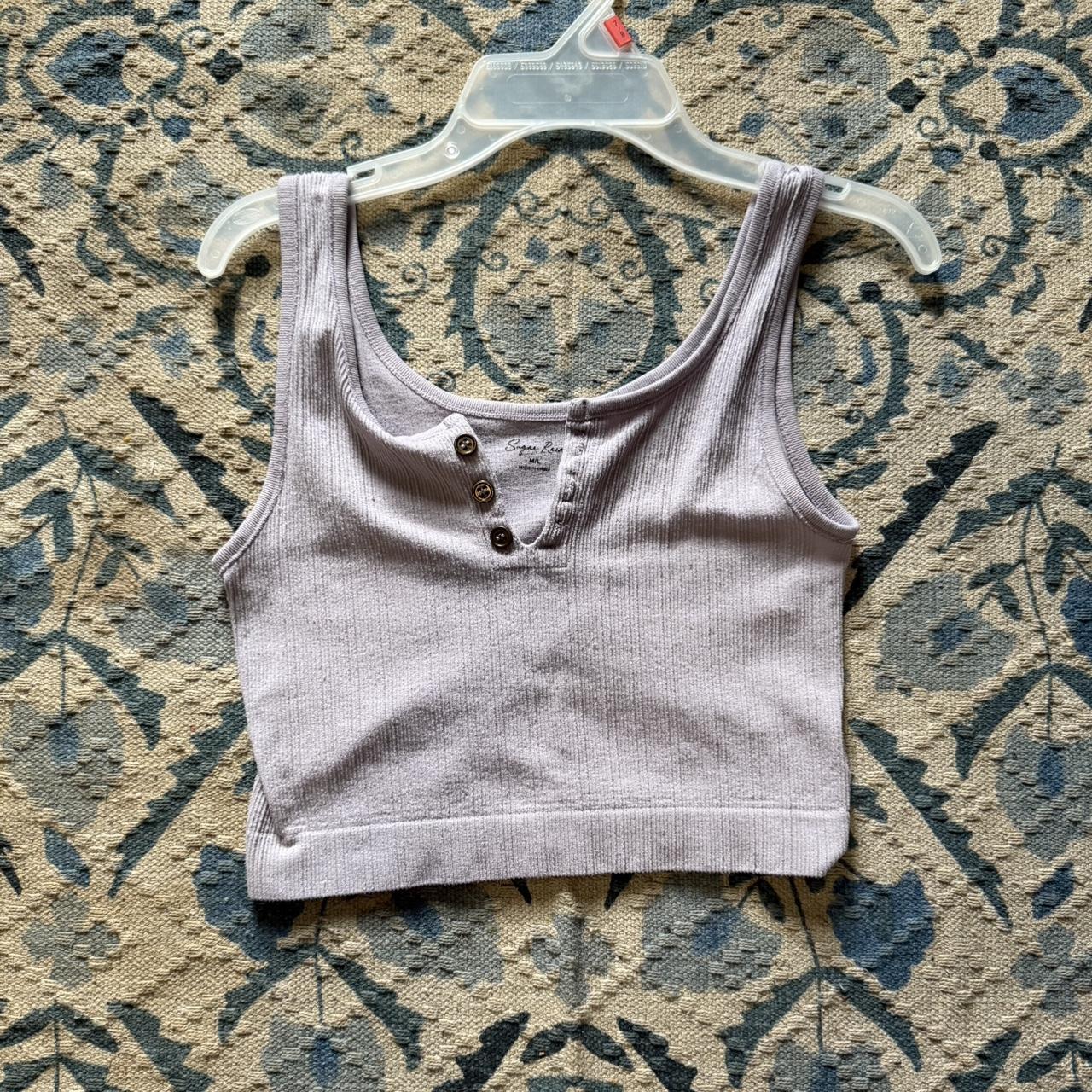 item listed by emilyglatz