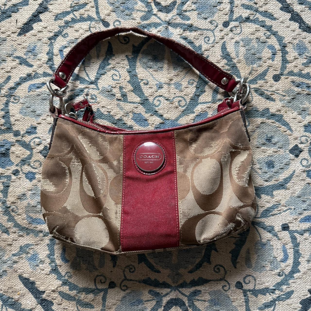 item listed by emilyglatz