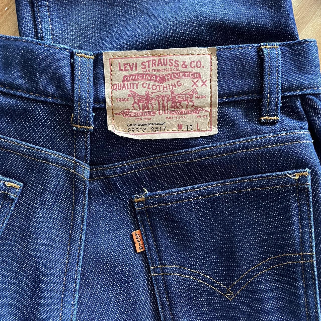 Levis 2517 on sale