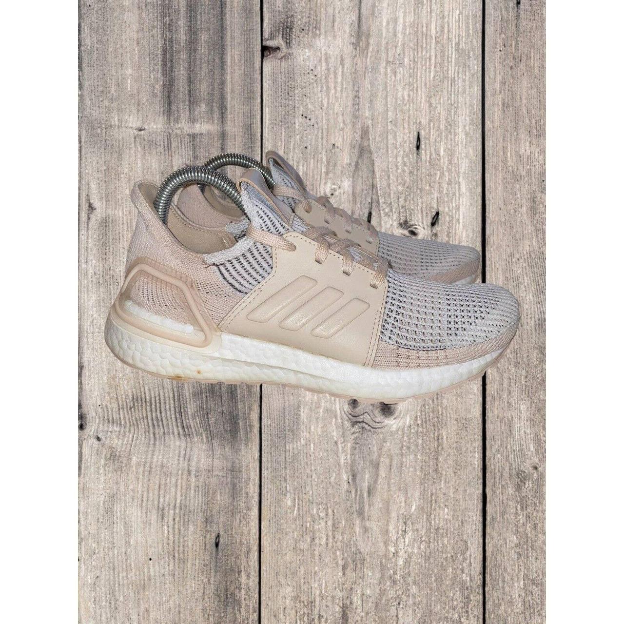 Ultraboost 19 outlet womens tan