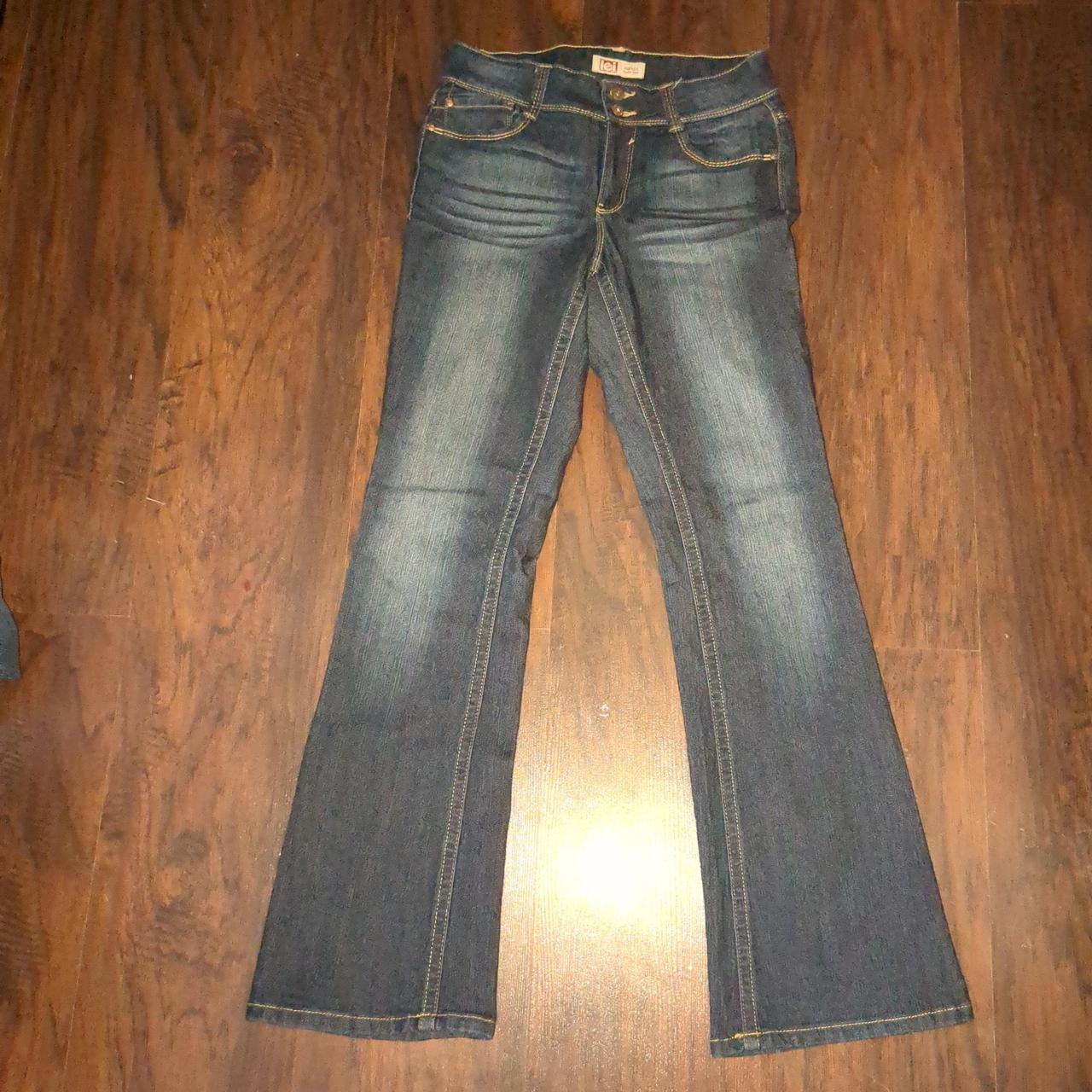 Hipster Flare Jeans Waist: 28 in. Hip: 32 in. Rise:... - Depop