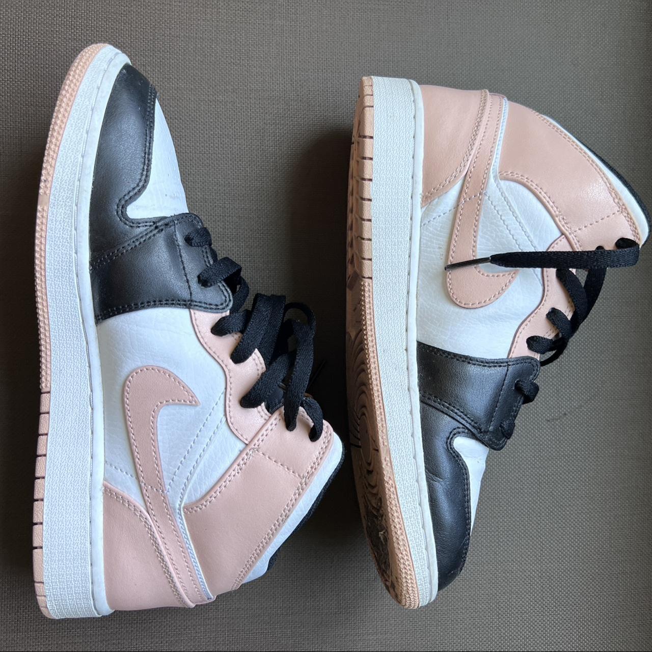 Crimson tint jordan 1 hot sale youth