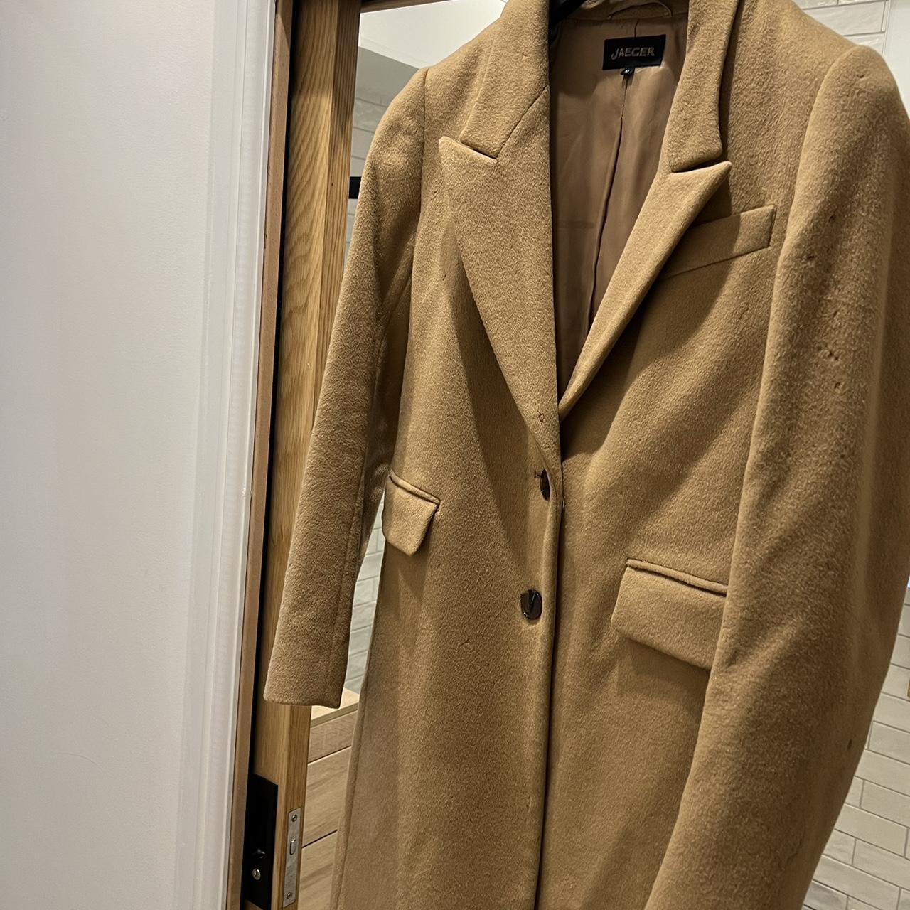 Jaeger Camel Boyfriend Coat size 10. 90 wool 10