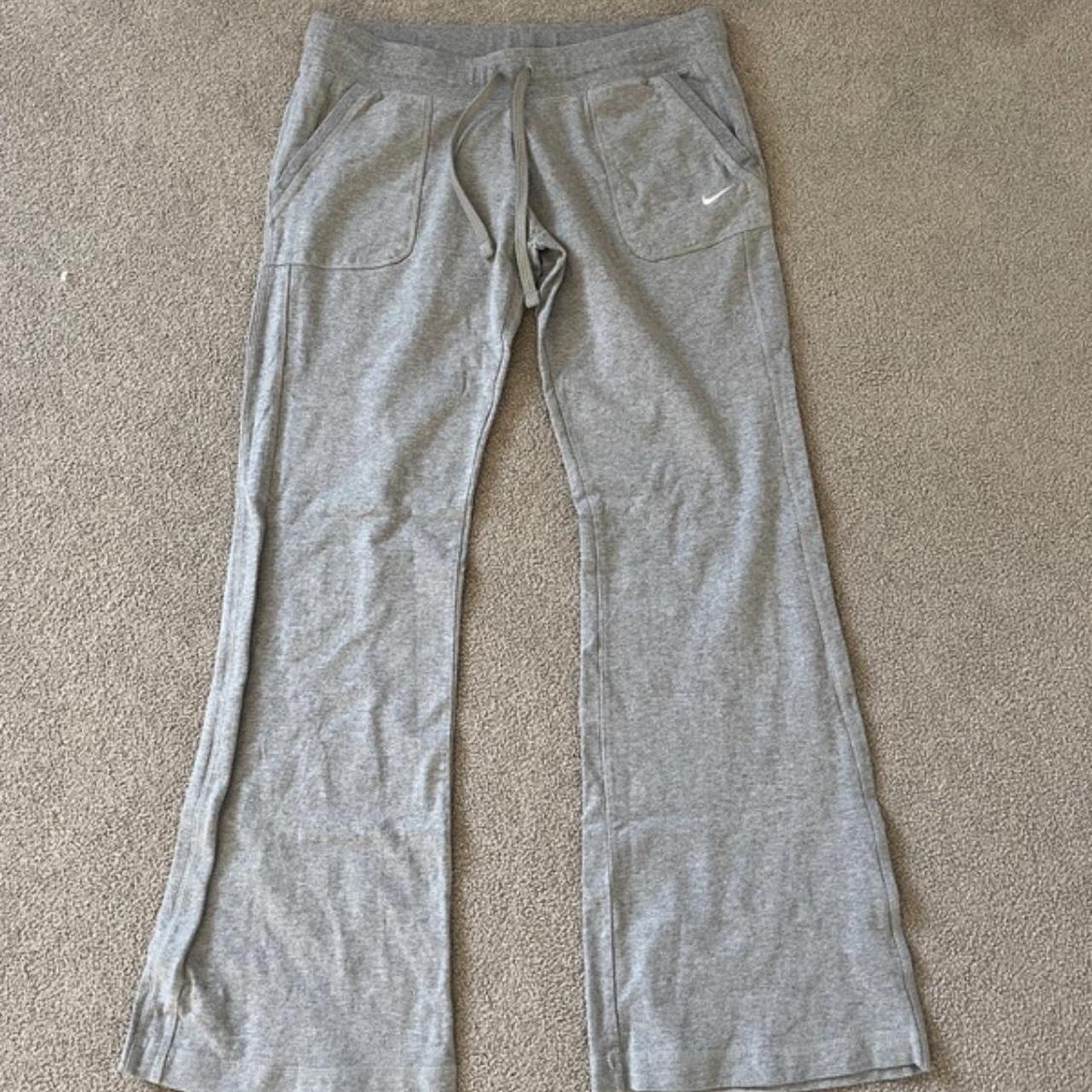 mens nike light grey joggers