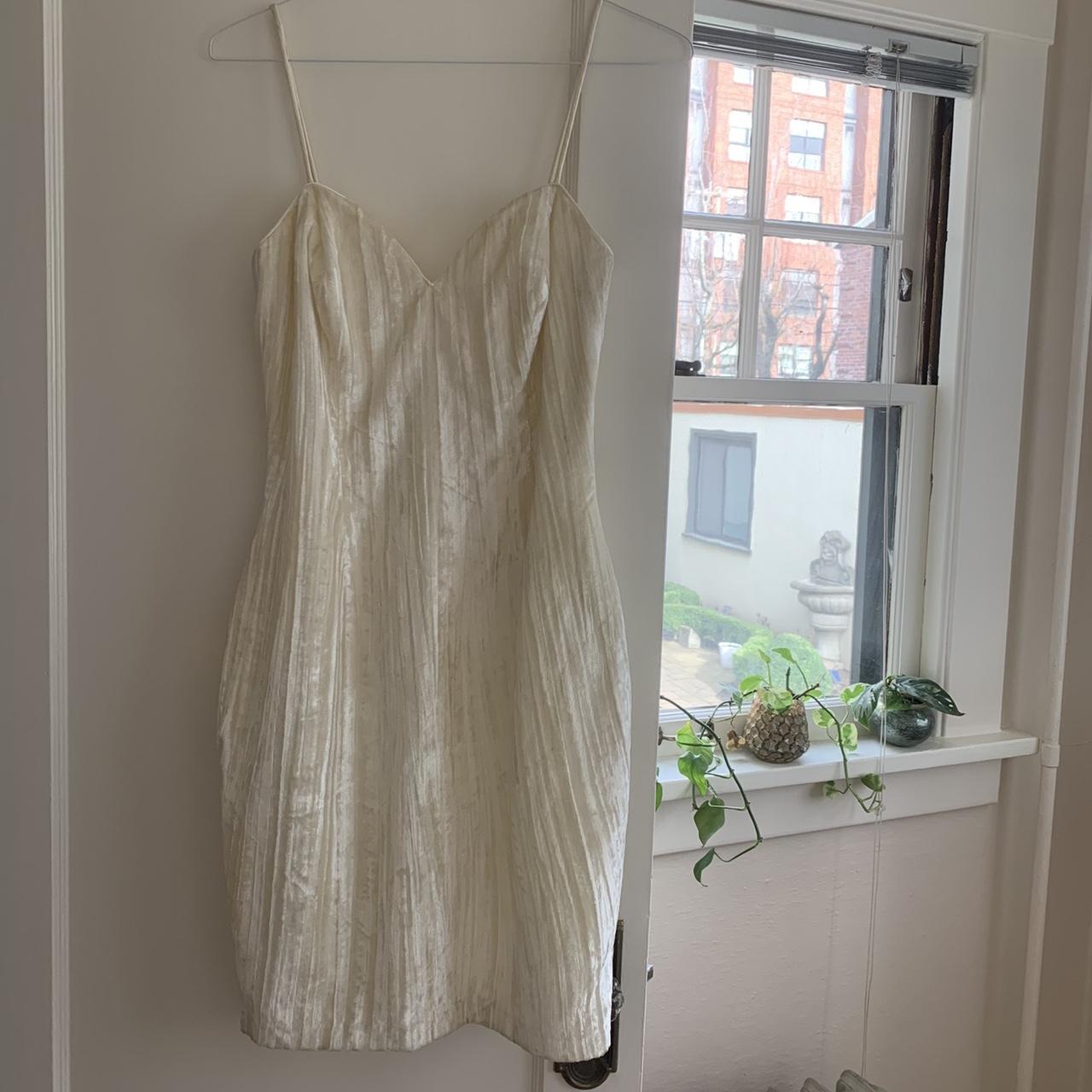 item listed by lalalalinnea