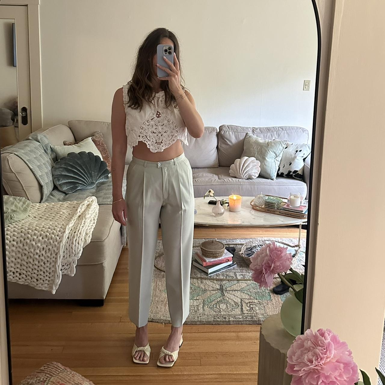 item listed by lalalalinnea