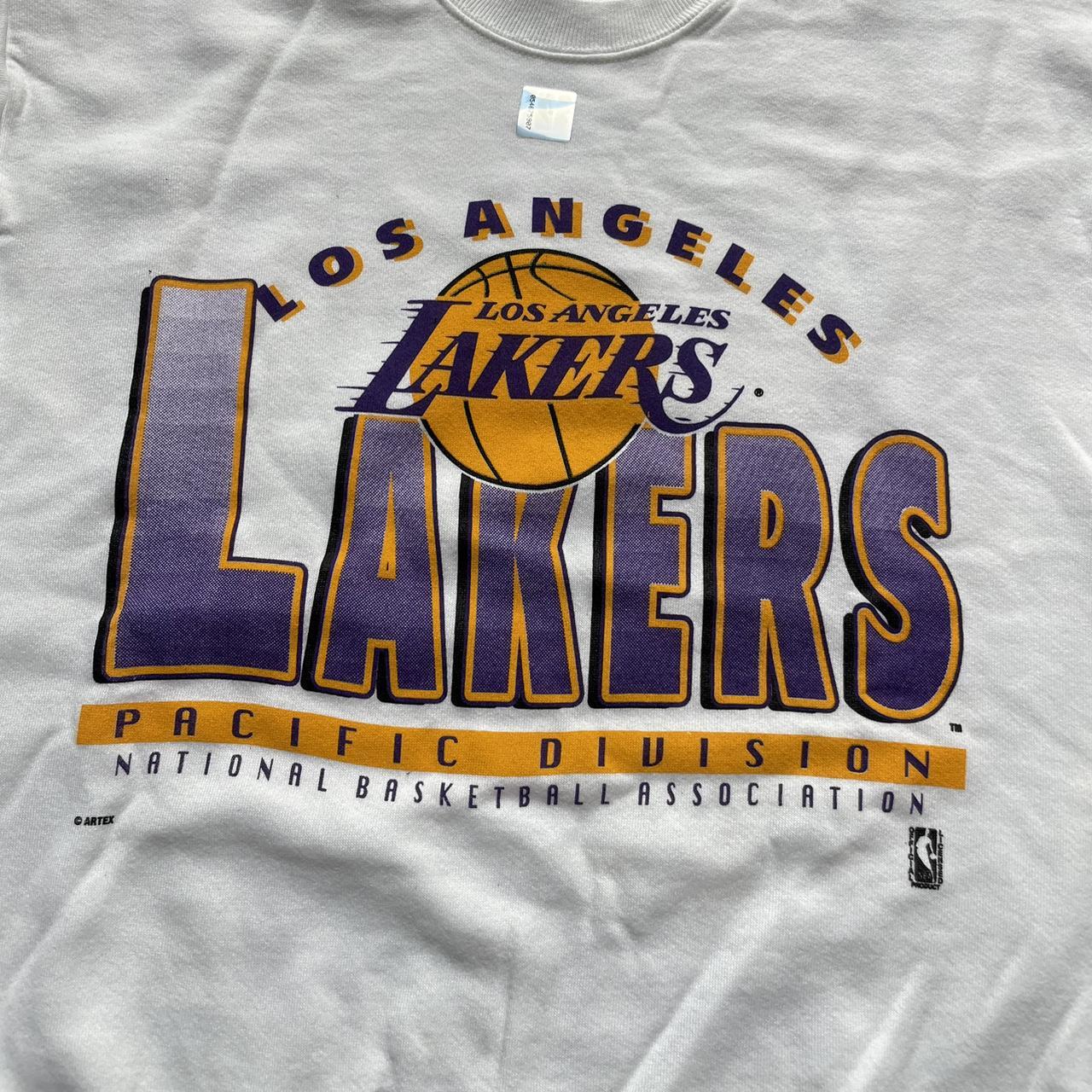 Los Angeles Lakers Crewneck Sweatshirt - Depop