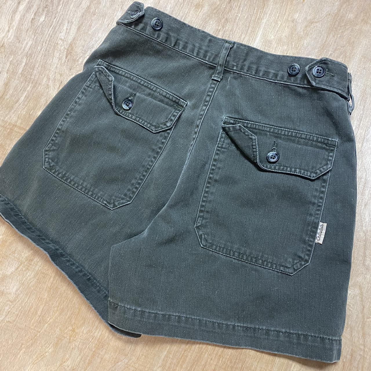 Cabela's Women's Green Shorts Depop