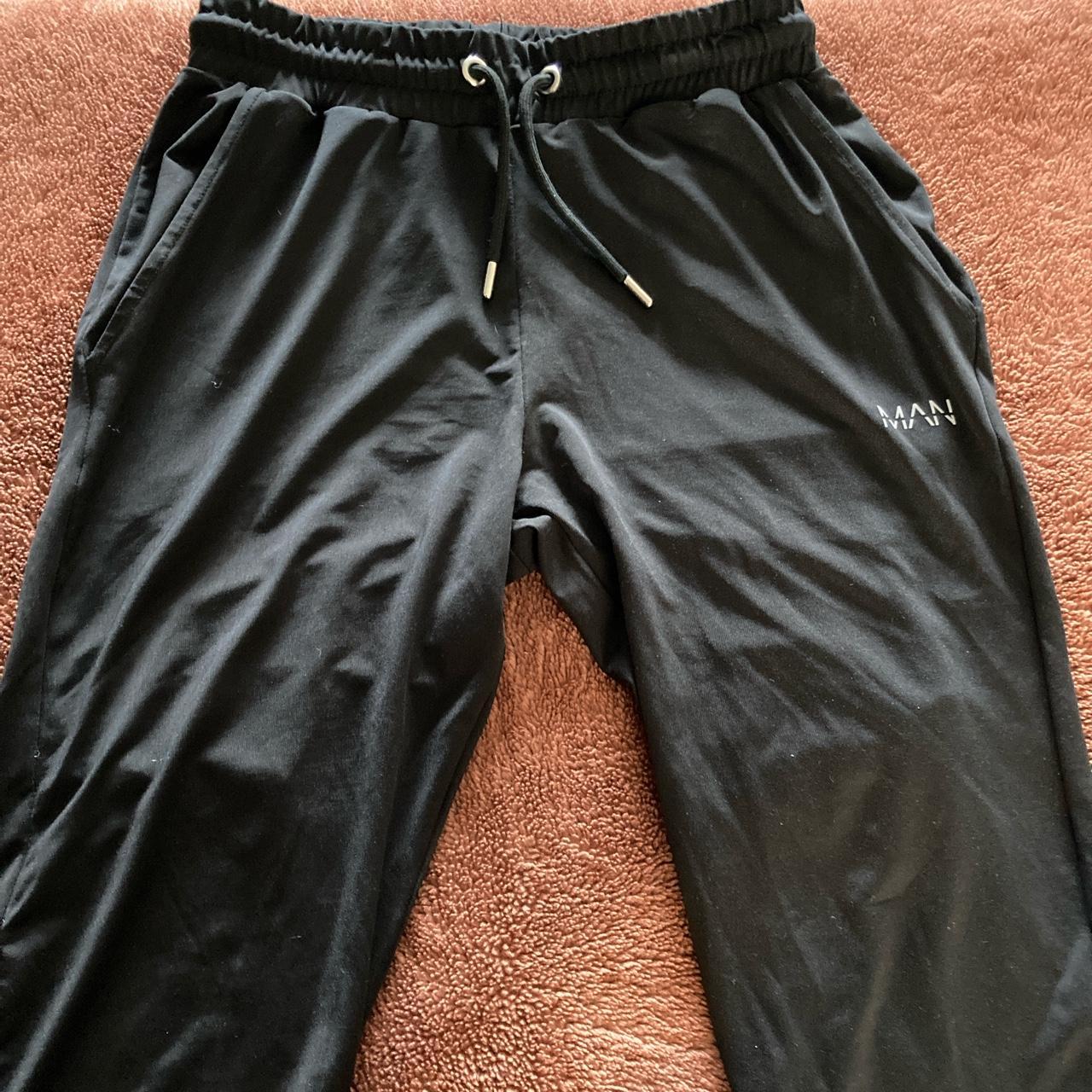Boohoo Men's Black Joggerstracksuits Depop