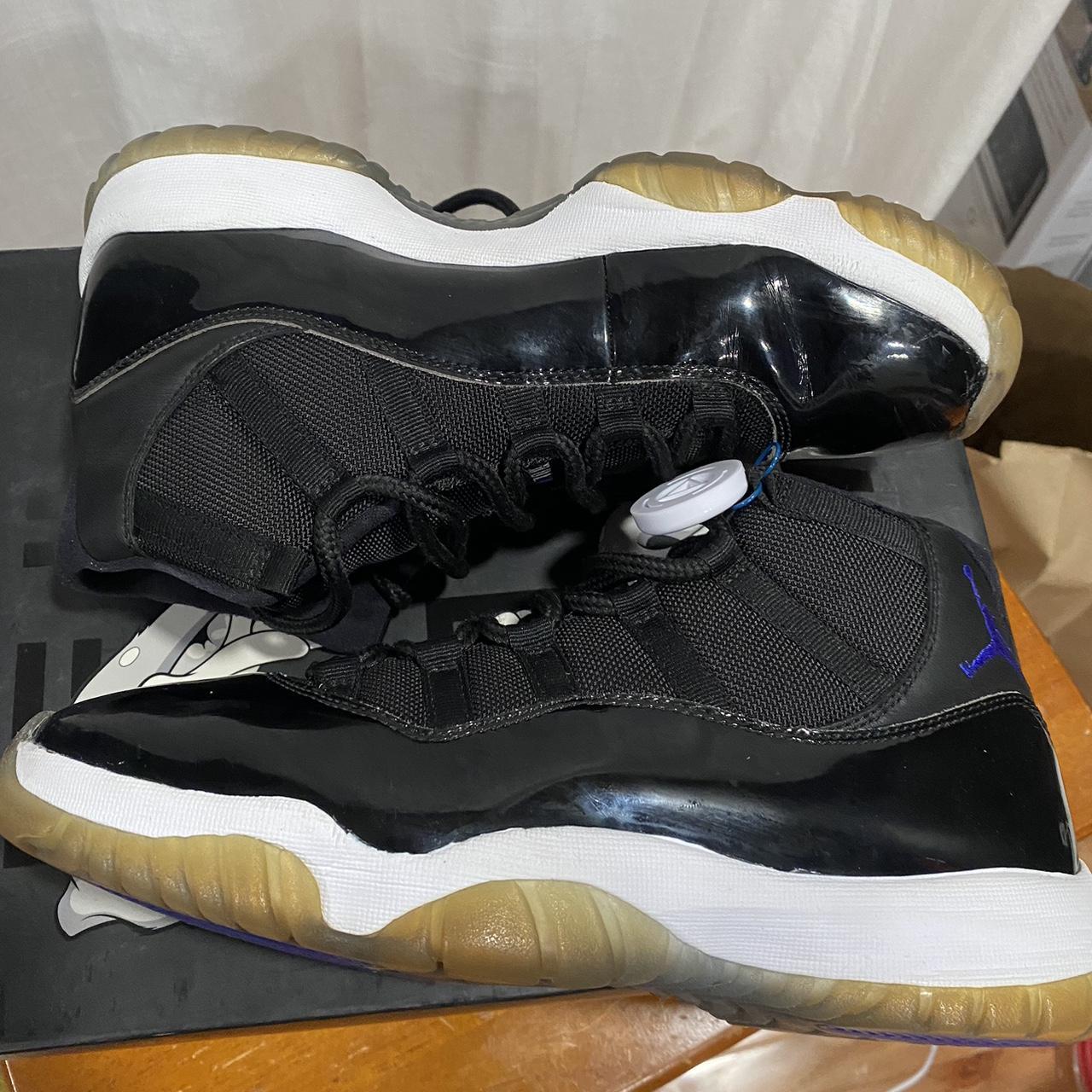 jordan 11 space jam size 8.5