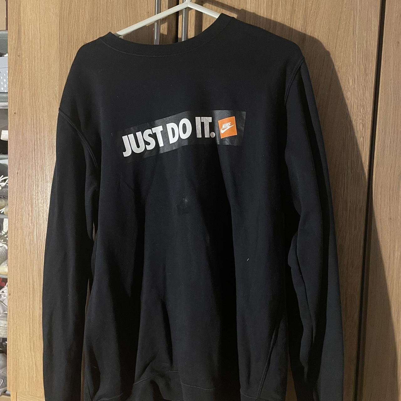 Nike just shops do it sweatshirt black