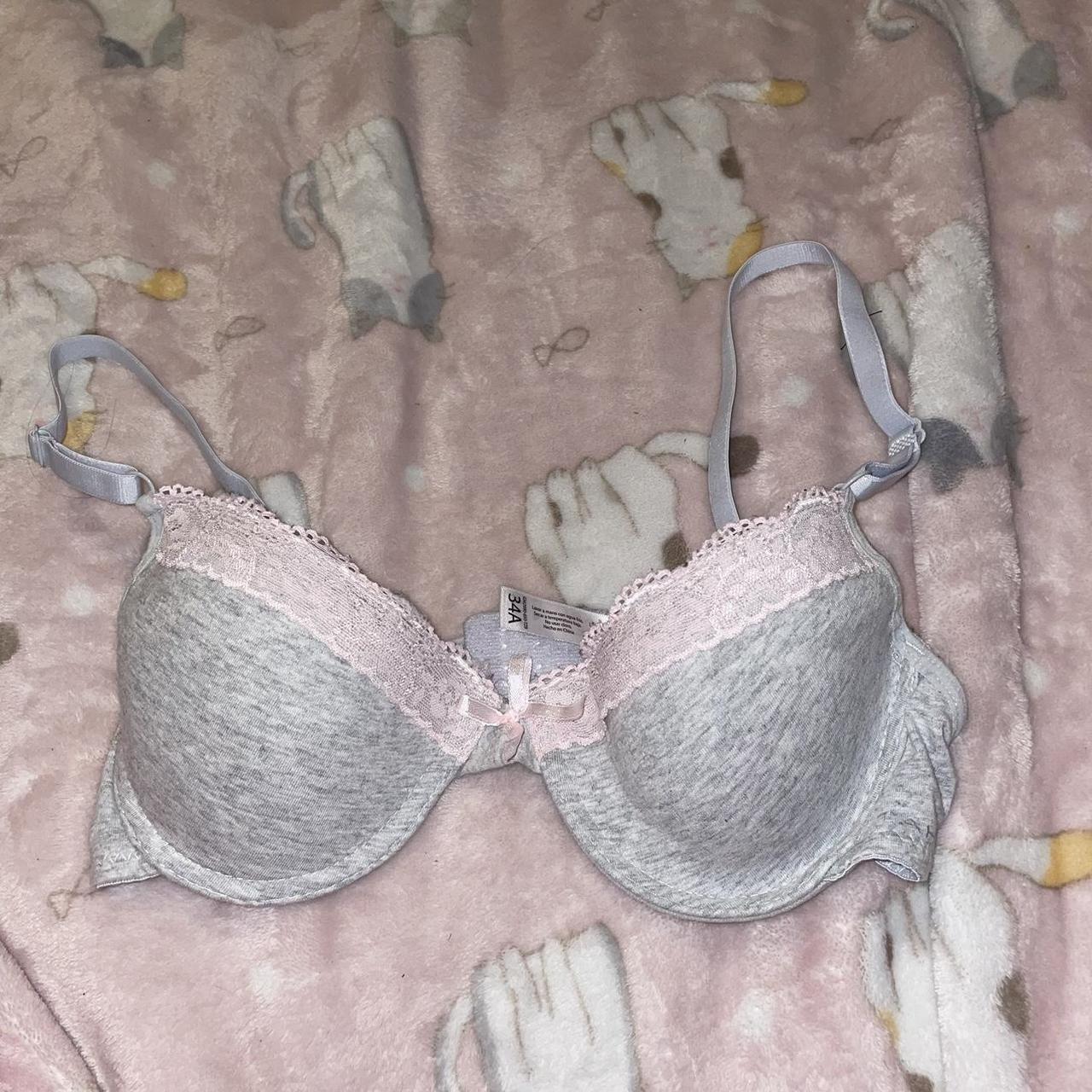 Women s Tahari Bras New Used Depop