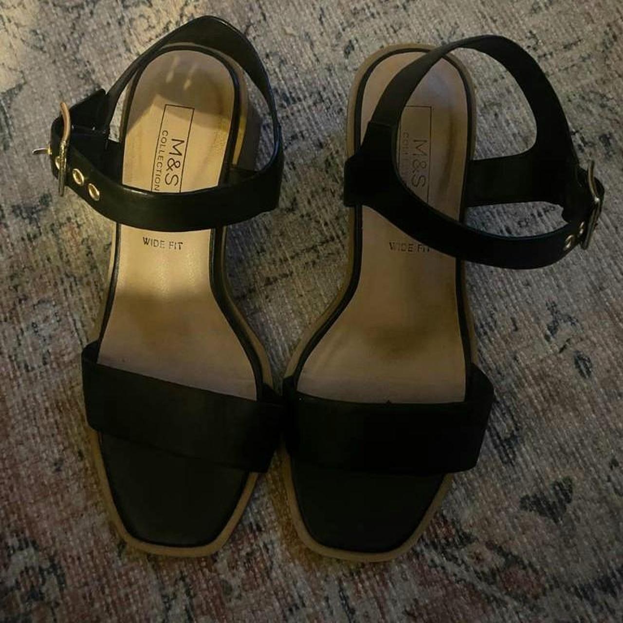 Buy Delize Women's Black Ankle Strap Sandals for Women at Best Price @ Tata  CLiQ